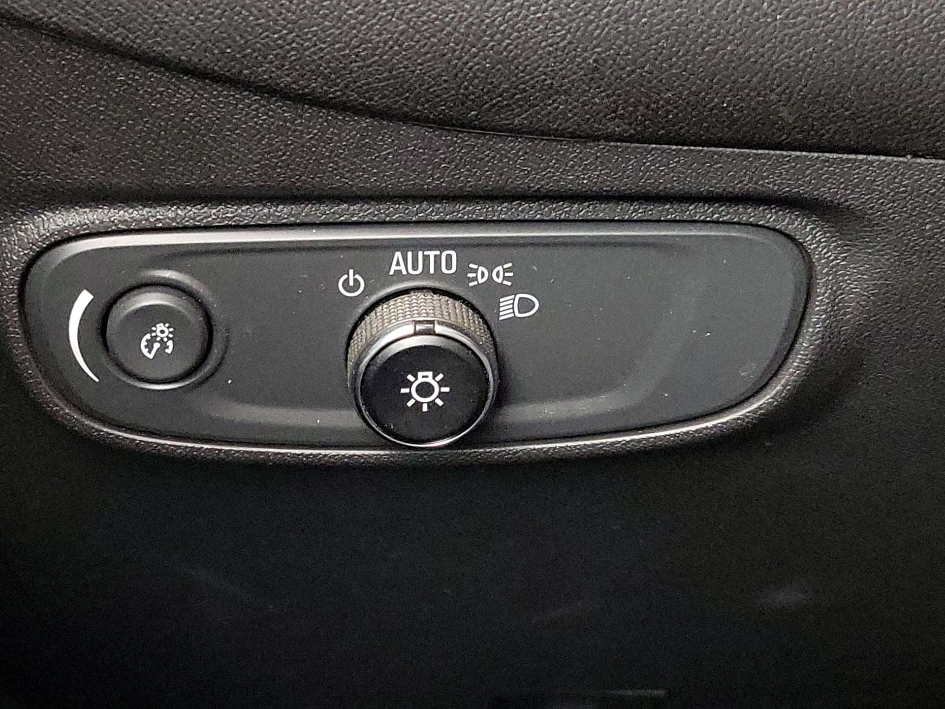 Thumbnail: 2023 Chevrolet Equinox - 13