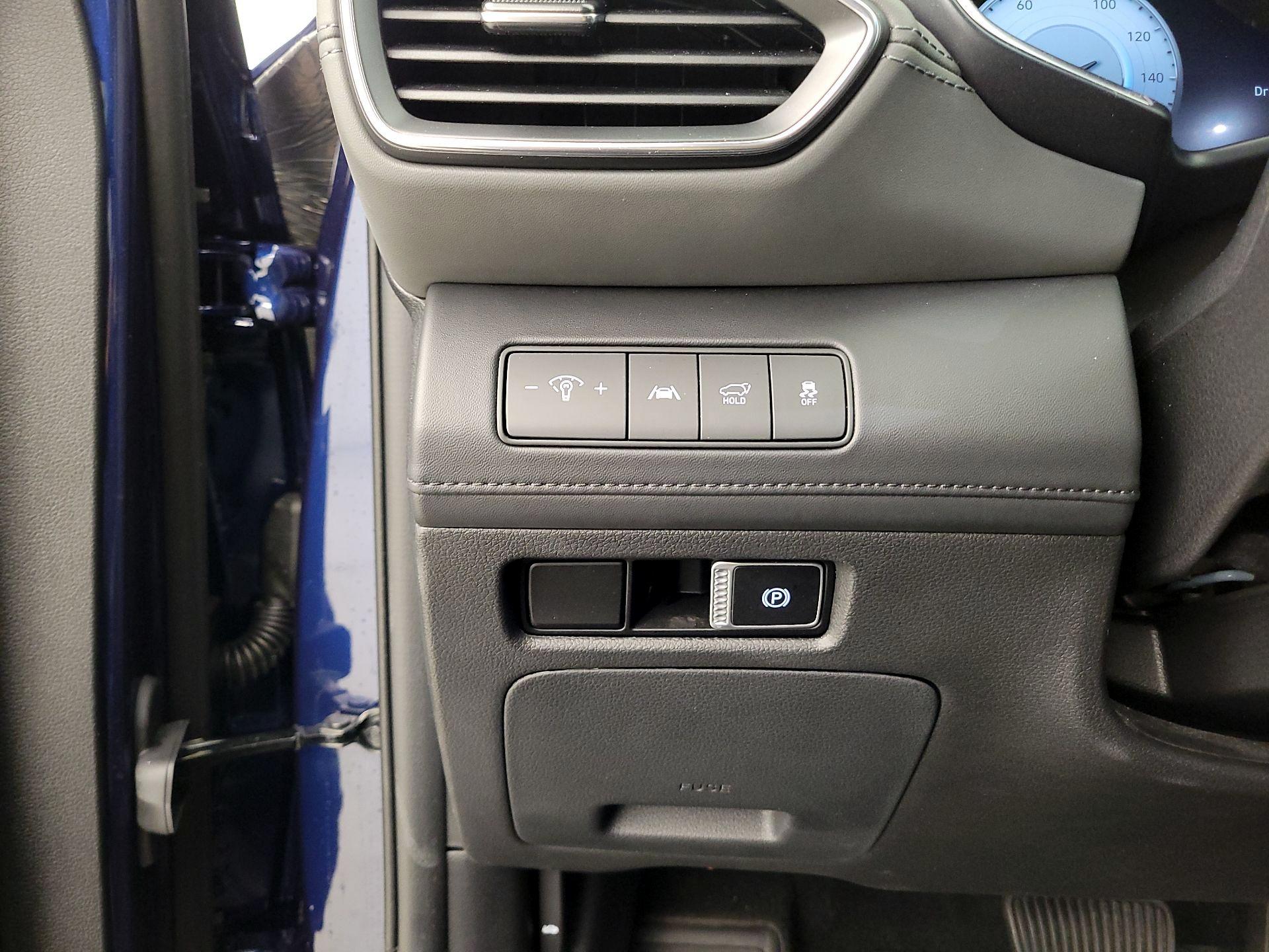 Thumbnail: 2023 Hyundai Santa Fe - 13