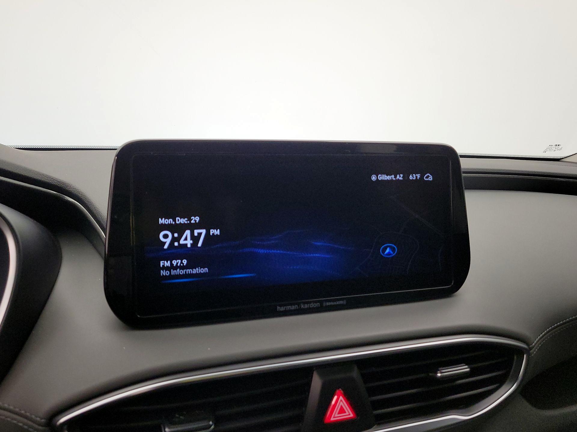 Thumbnail: 2023 Hyundai Santa Fe - 16