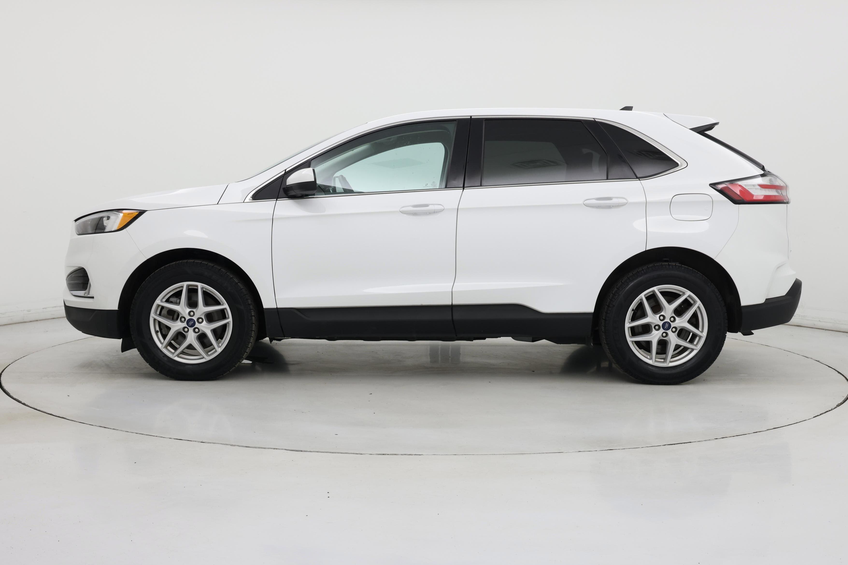 Thumbnail: 2022 Ford Edge - 3