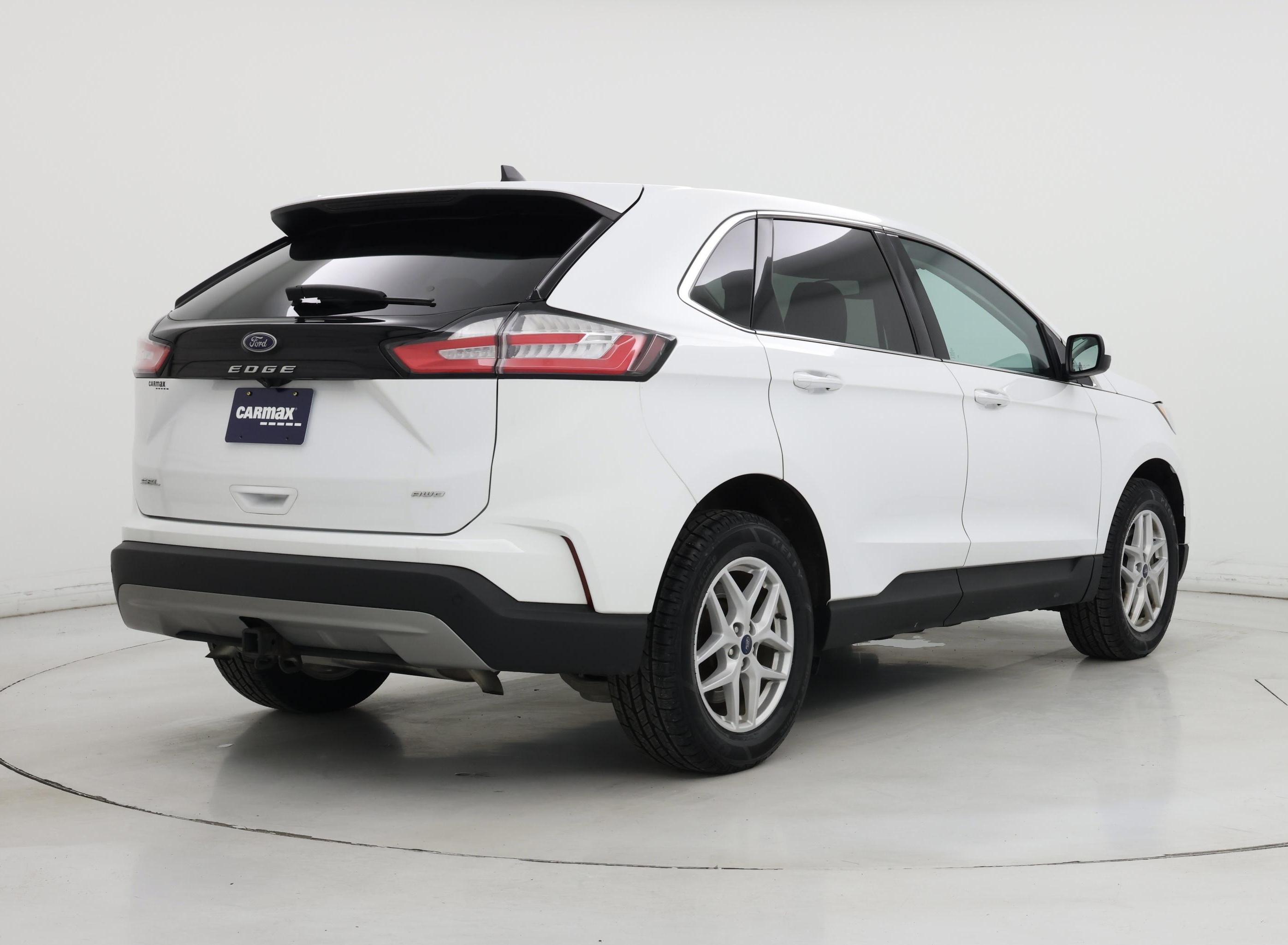 Thumbnail: 2022 Ford Edge - 8