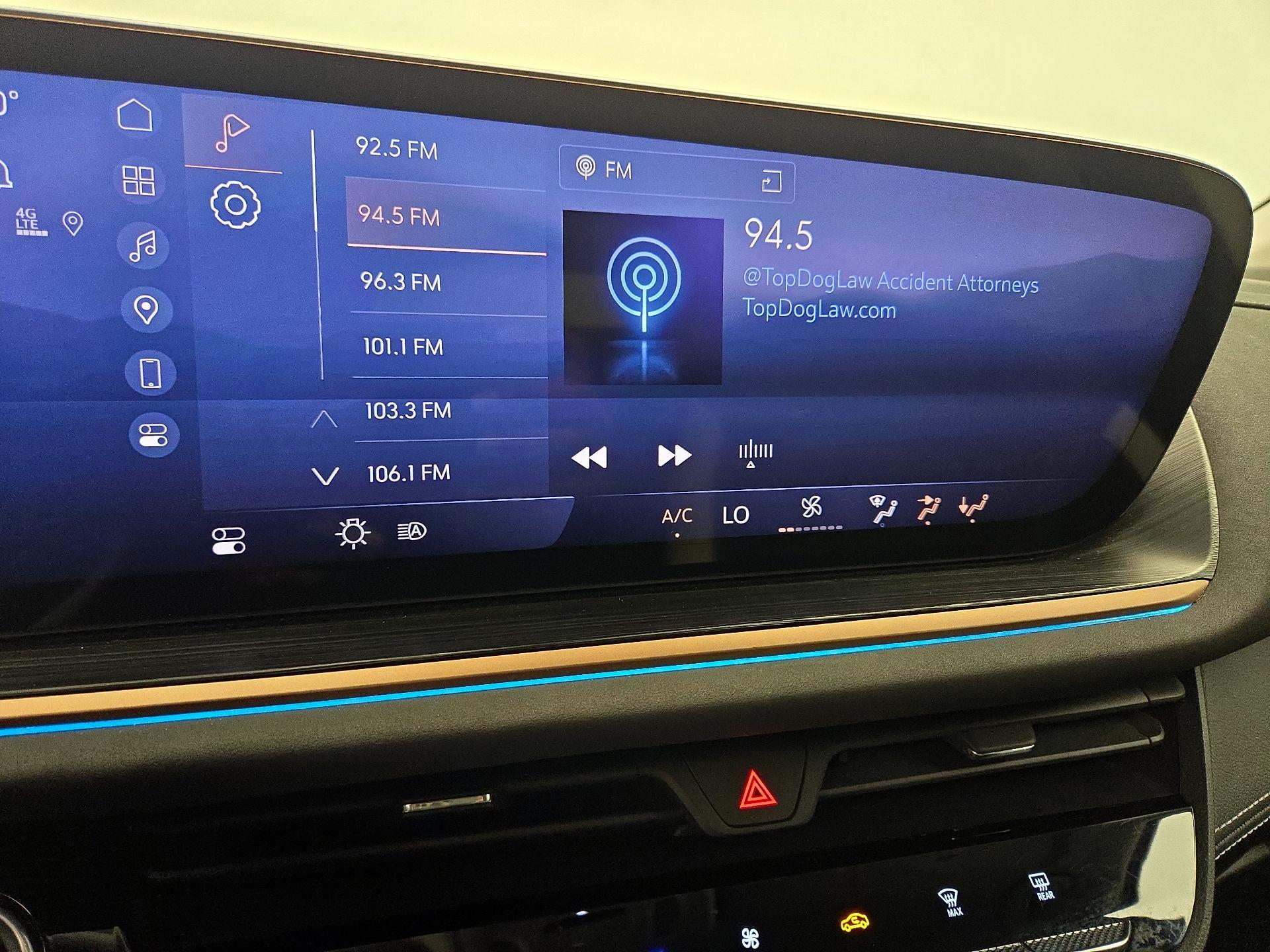 Thumbnail: 2025 Buick Envision - 16