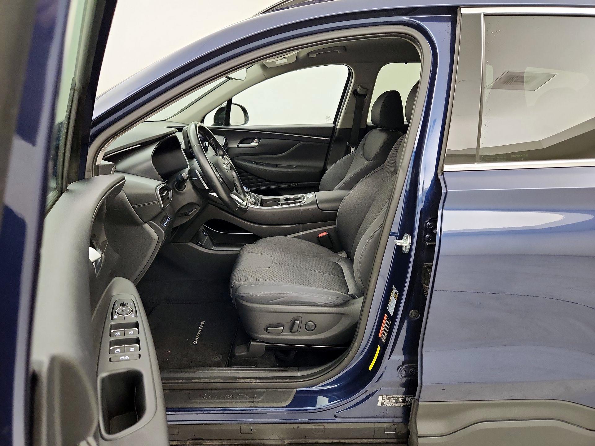 Thumbnail: 2022 Hyundai Santa Fe - 11