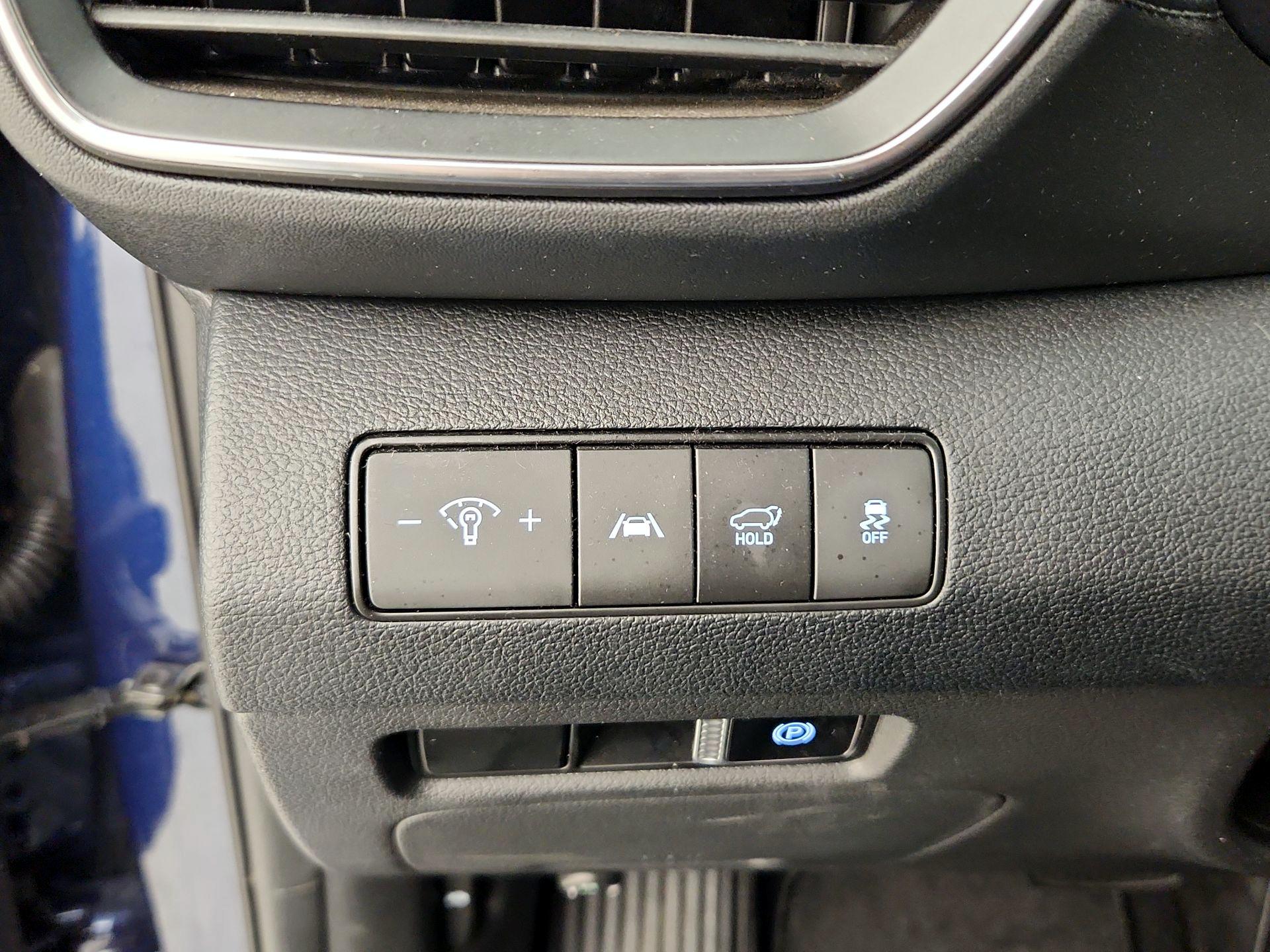 Thumbnail: 2022 Hyundai Santa Fe - 13