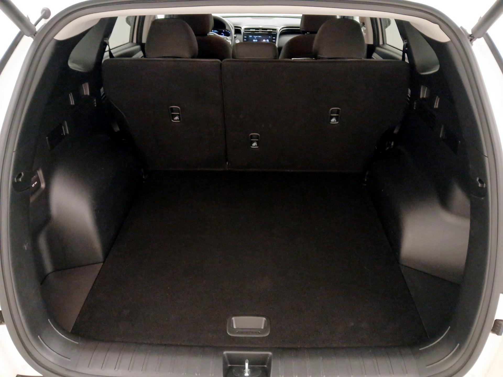 Thumbnail: 2023 Hyundai Tucson - 20