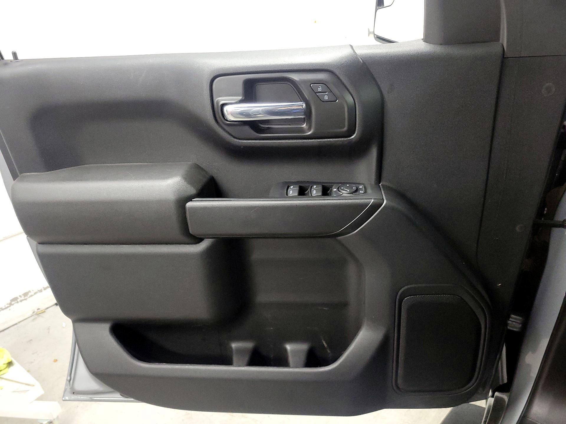 Thumbnail: 2023 Chevrolet Silverado 1500 - 10