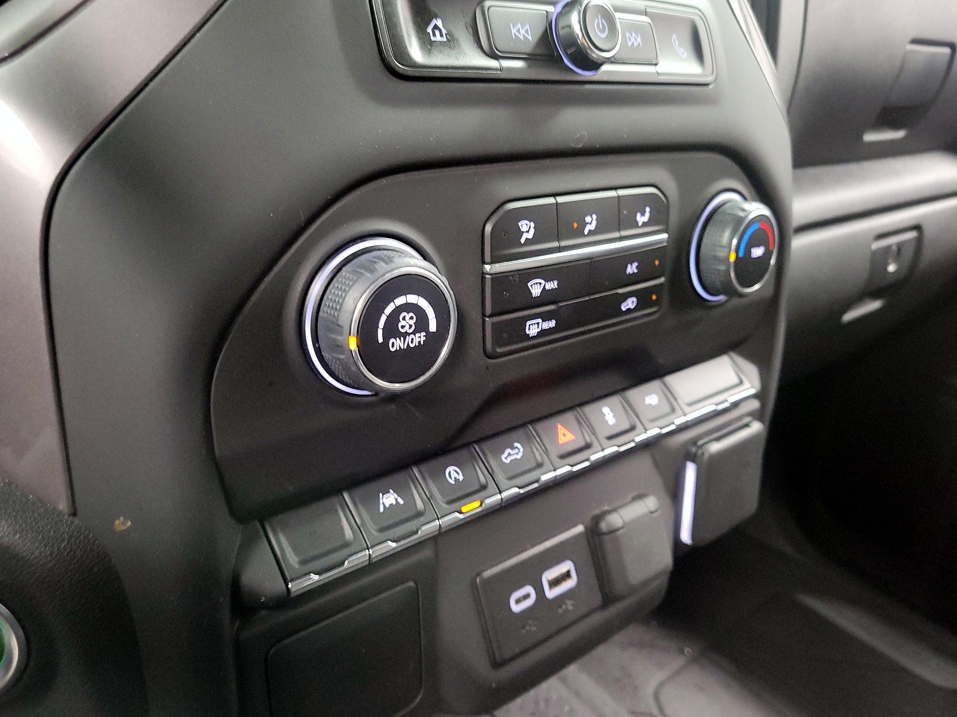 Thumbnail: 2023 Chevrolet Silverado 1500 - 13