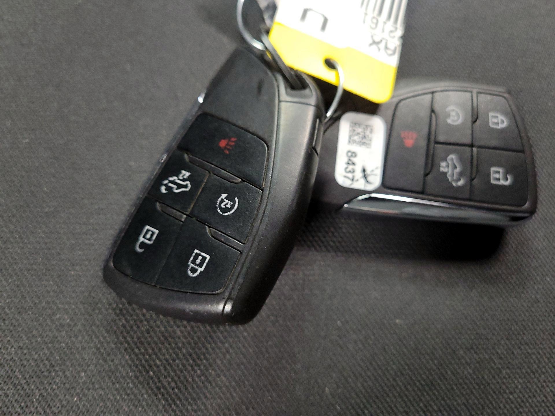 Thumbnail: 2023 Chevrolet Silverado 1500 - 17