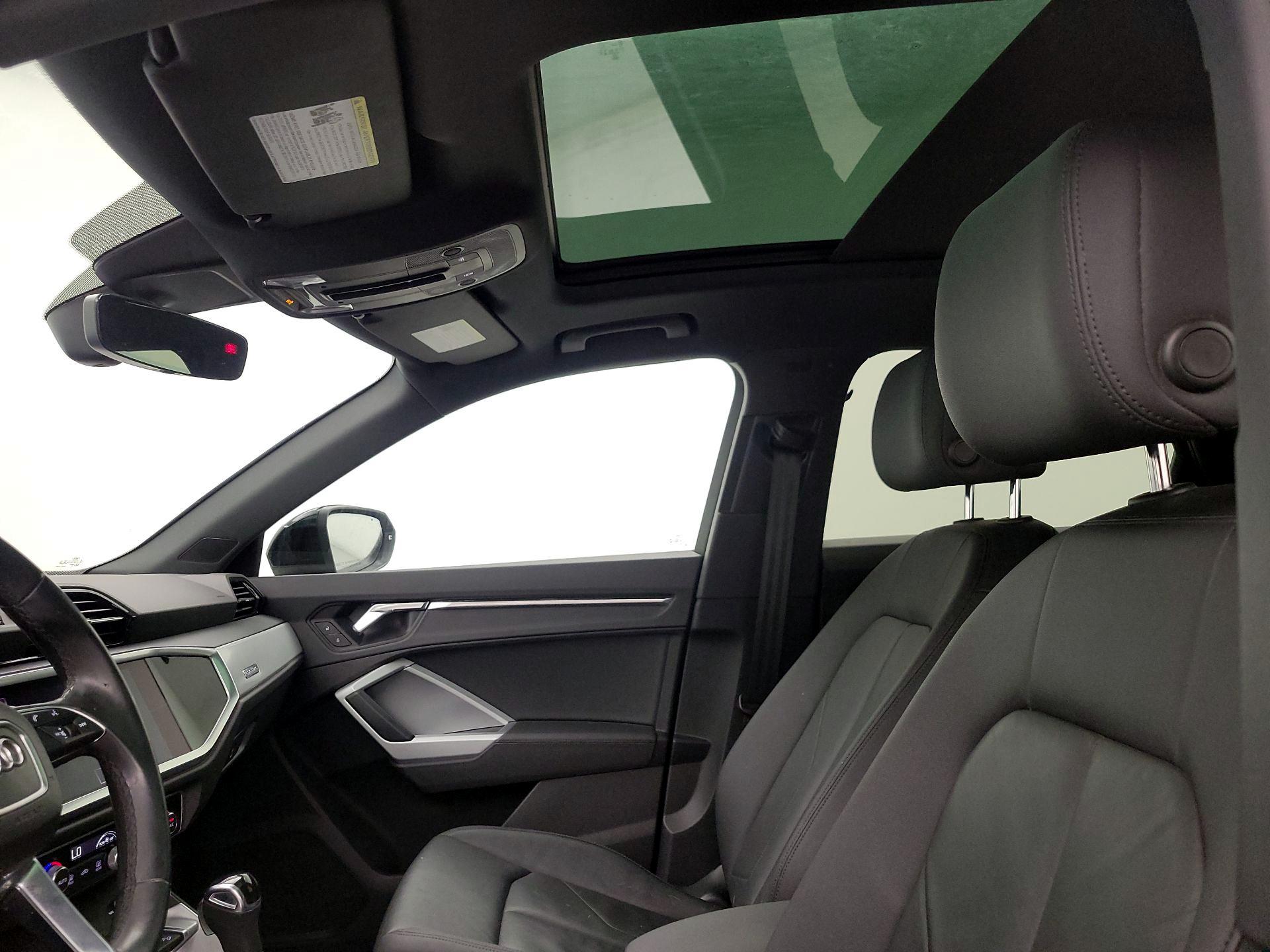 Thumbnail: 2021 Audi Q3 - 19