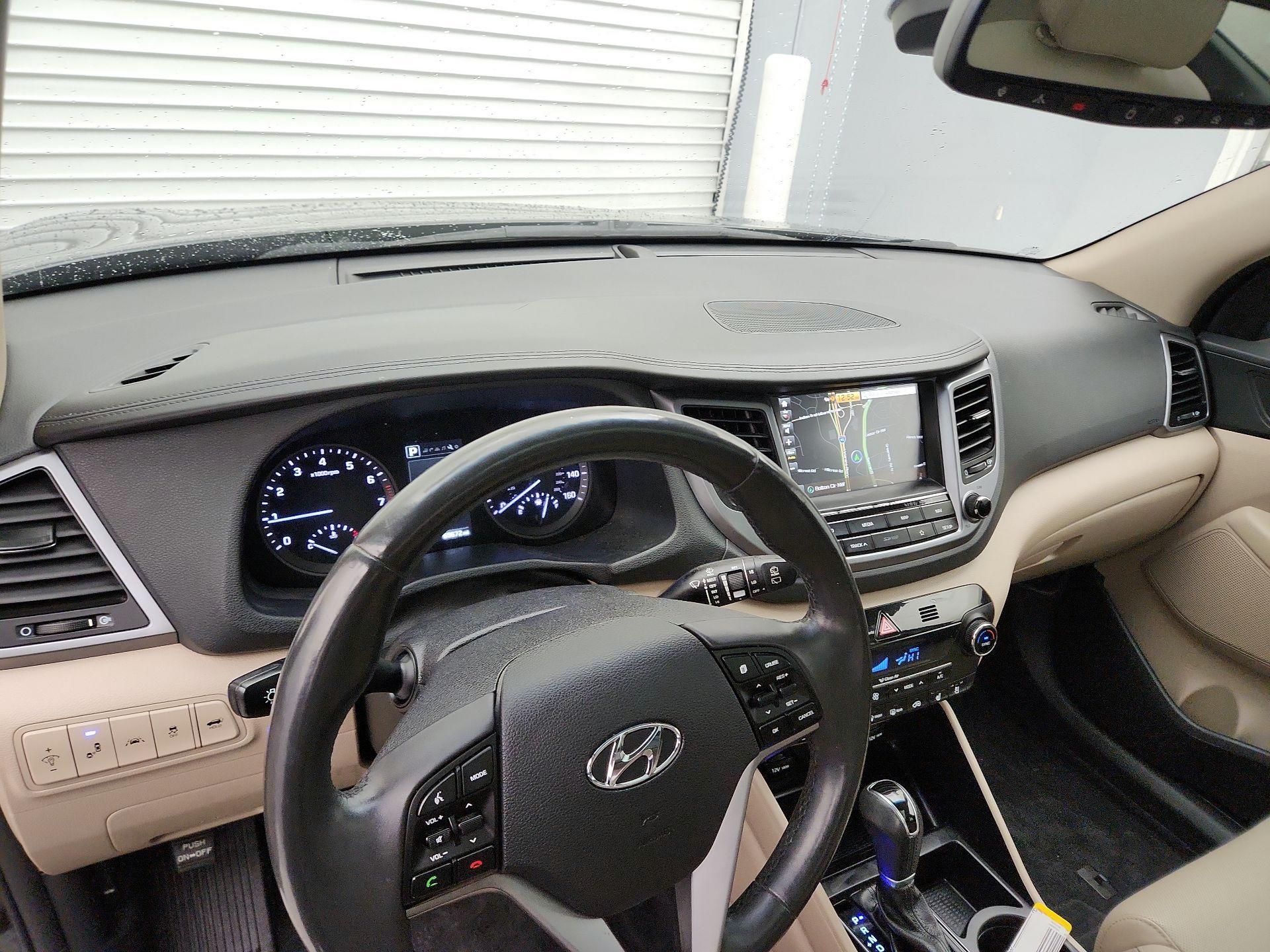 Thumbnail: 2018 Hyundai Tucson - 9