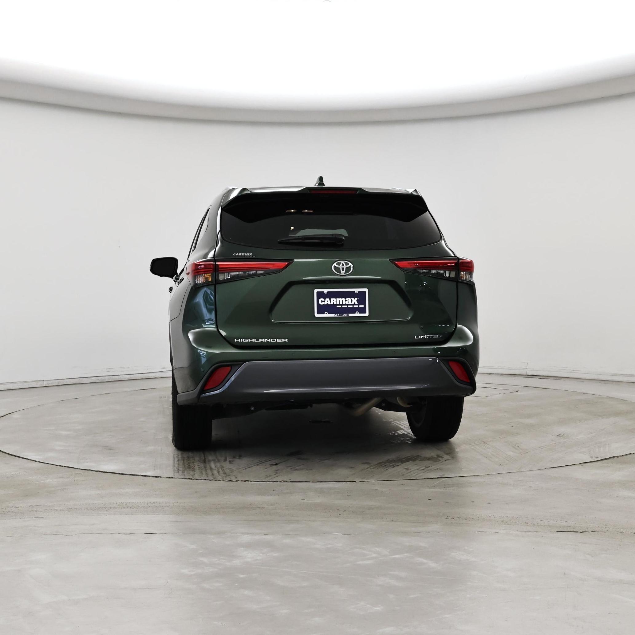 Thumbnail: 2023 Toyota Highlander - 6