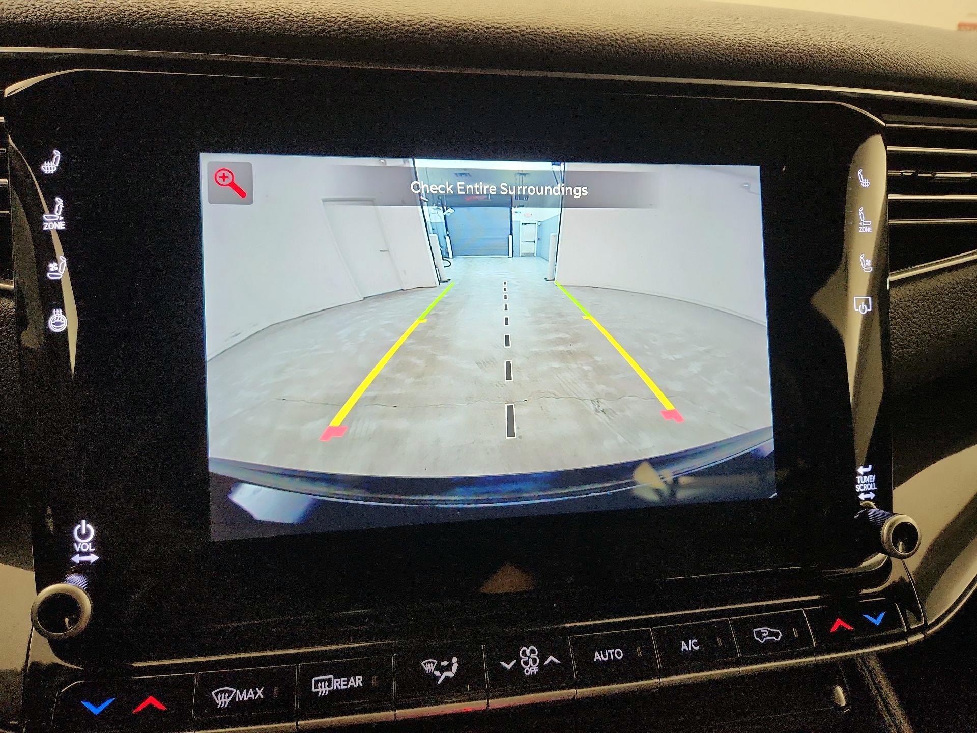 Thumbnail: 2024 Jeep Wagoneer - 15