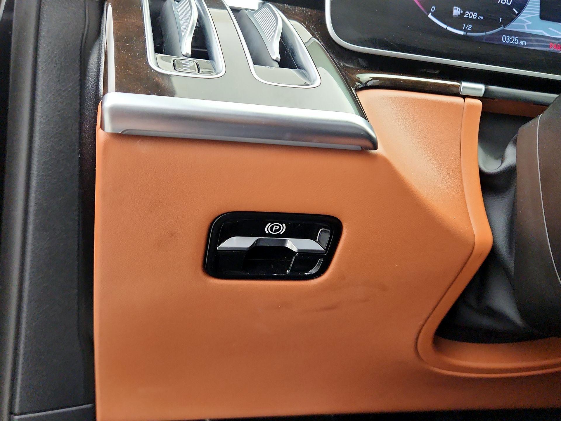 Thumbnail: 2021 Mercedes-Benz S-Class - 13