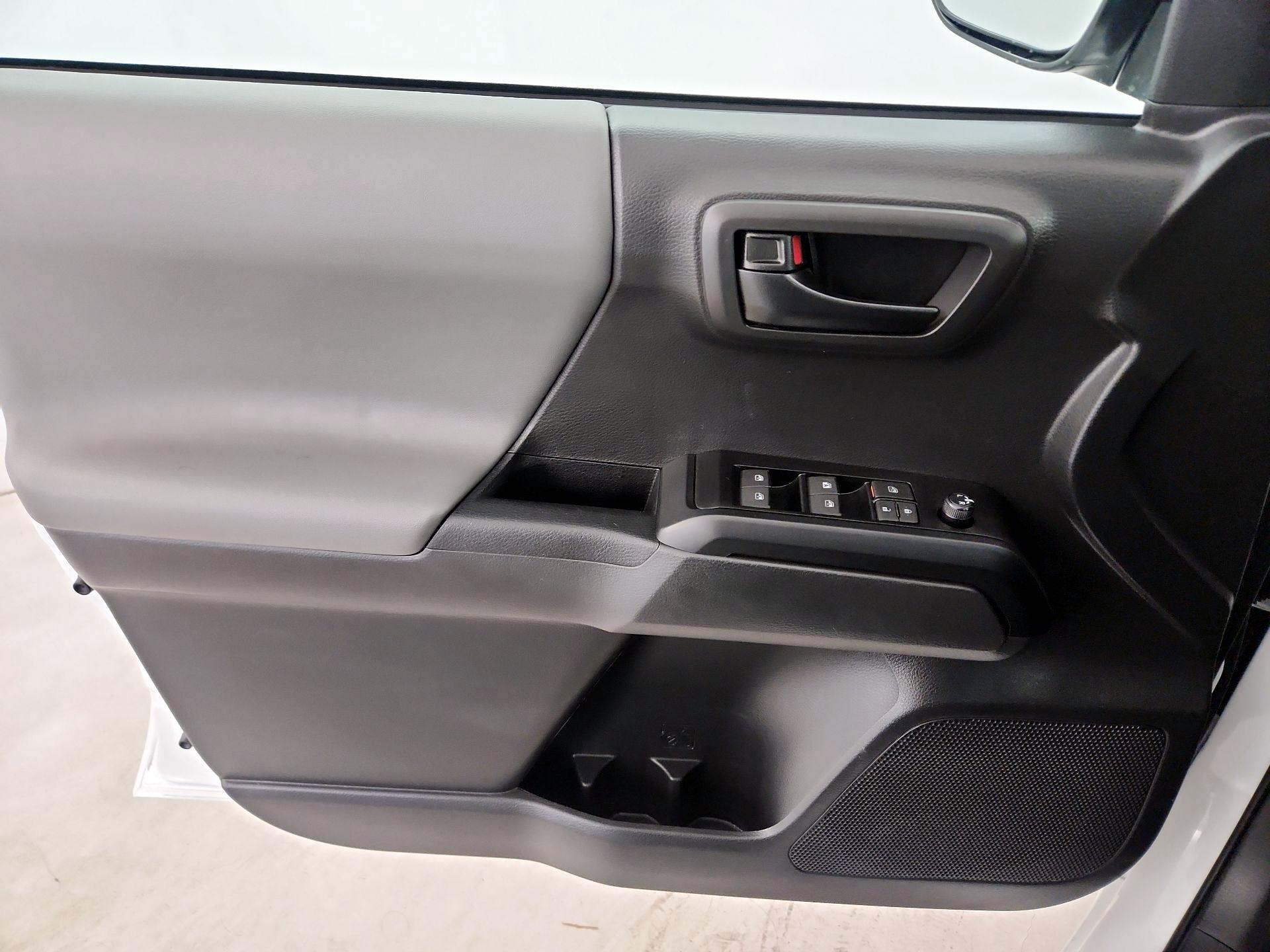 Thumbnail: 2023 Toyota Tacoma - 12