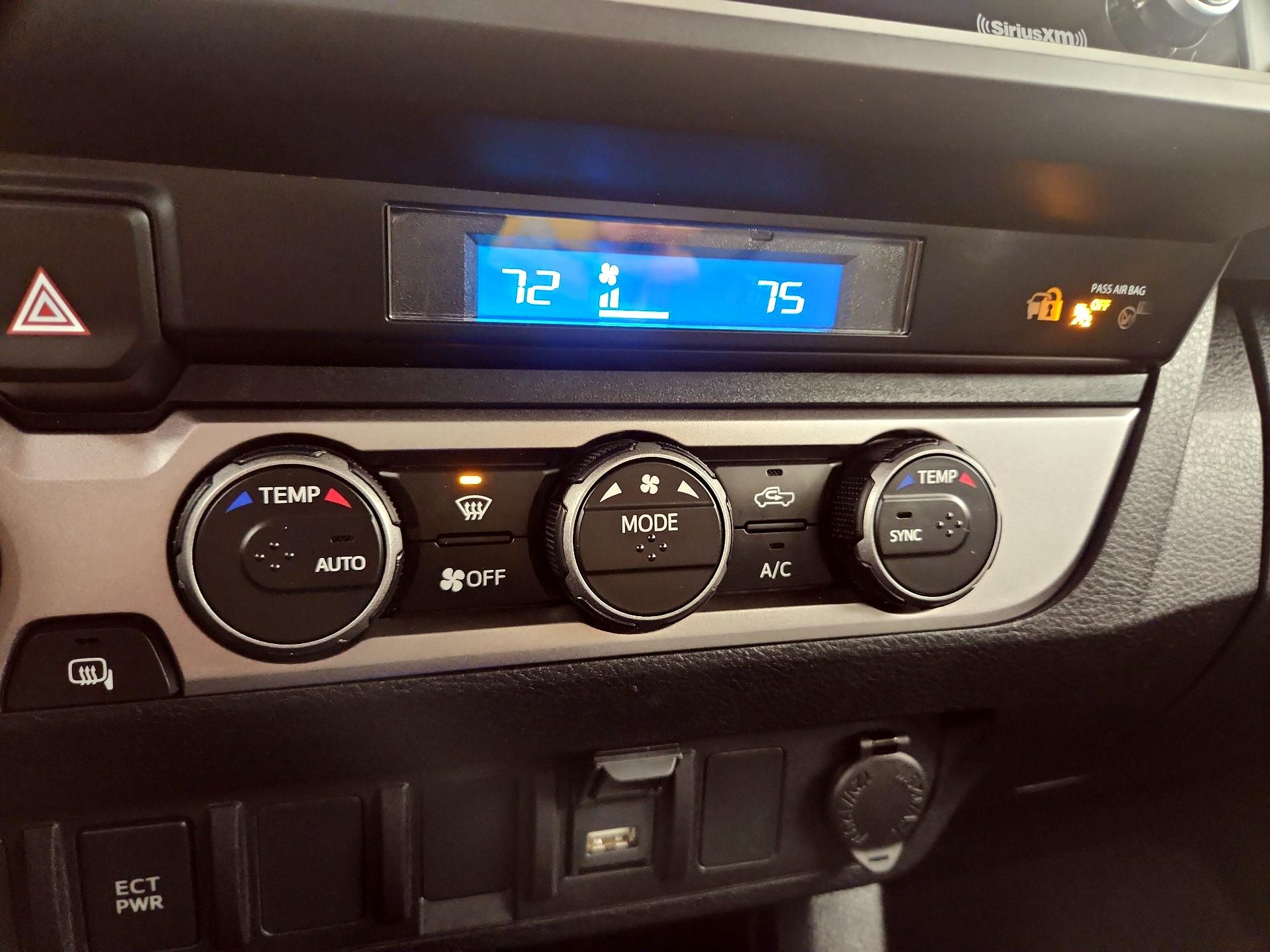 Thumbnail: 2023 Toyota Tacoma - 16