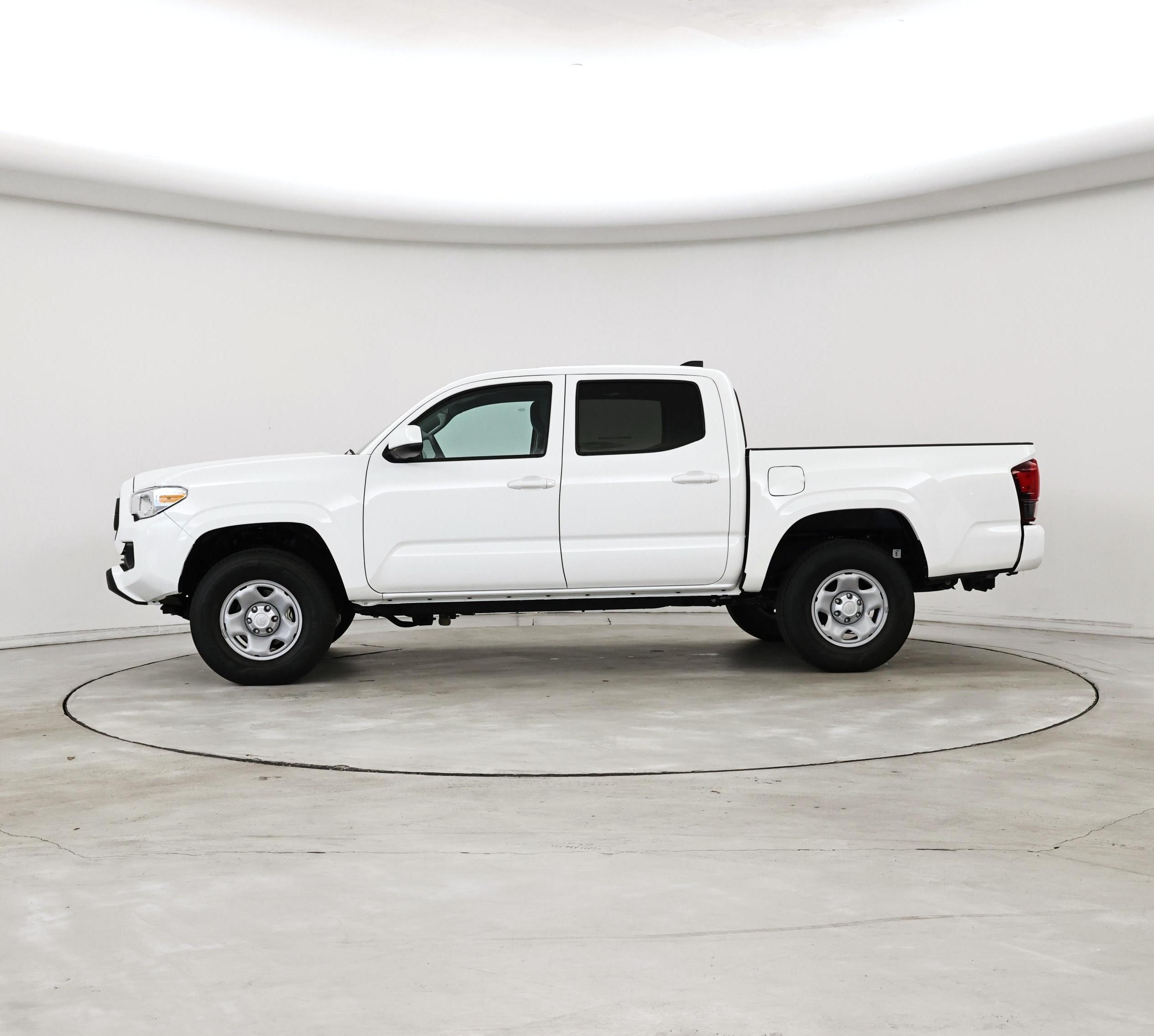 Thumbnail: 2023 Toyota Tacoma - 3