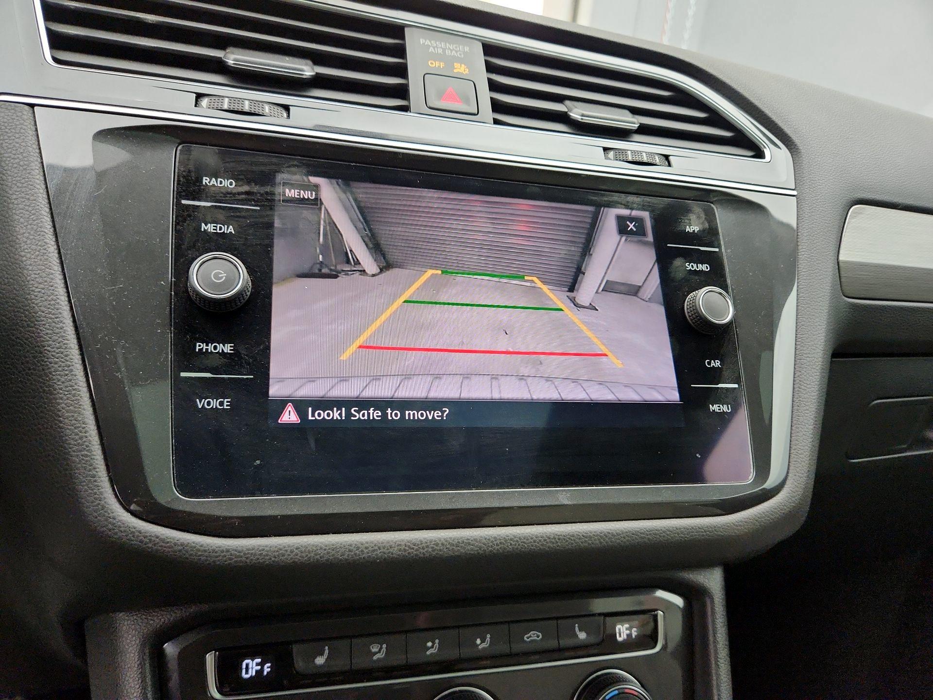 Thumbnail: 2019 Volkswagen Tiguan - 14