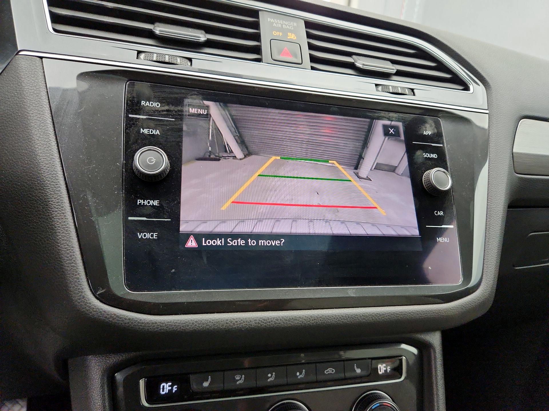 Thumbnail: 2019 Volkswagen Tiguan - 15