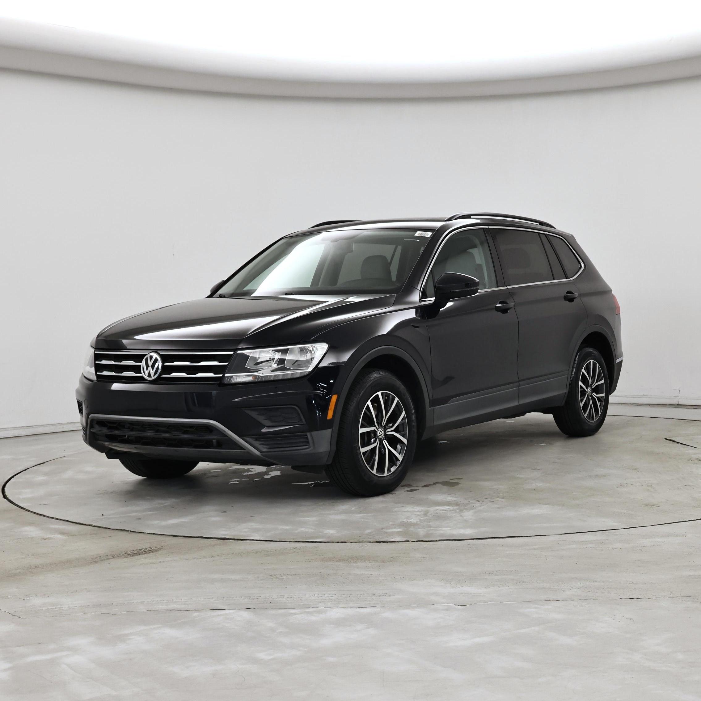 Thumbnail: 2019 Volkswagen Tiguan - 4