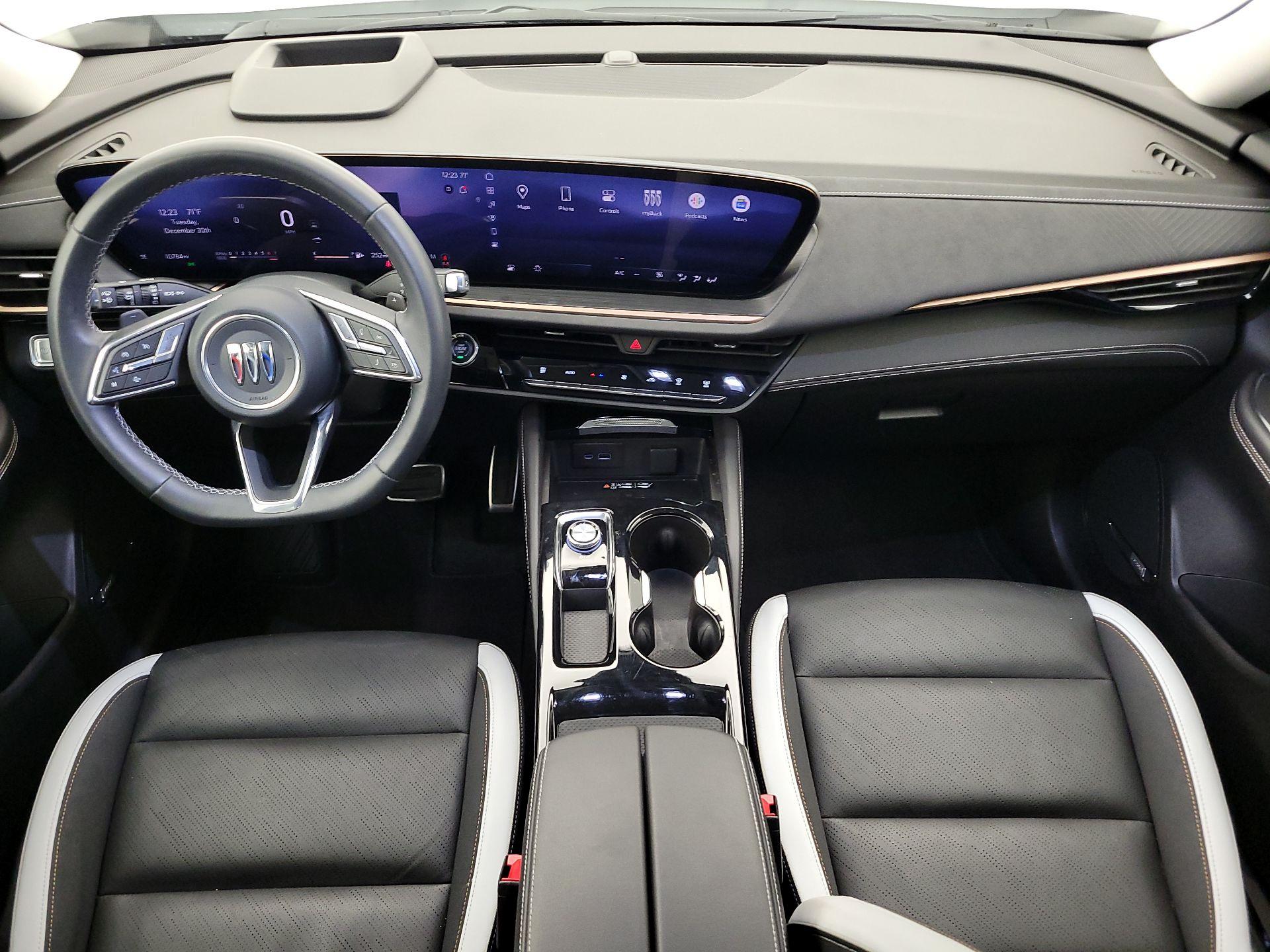 Thumbnail: 2025 Buick Envision - 9