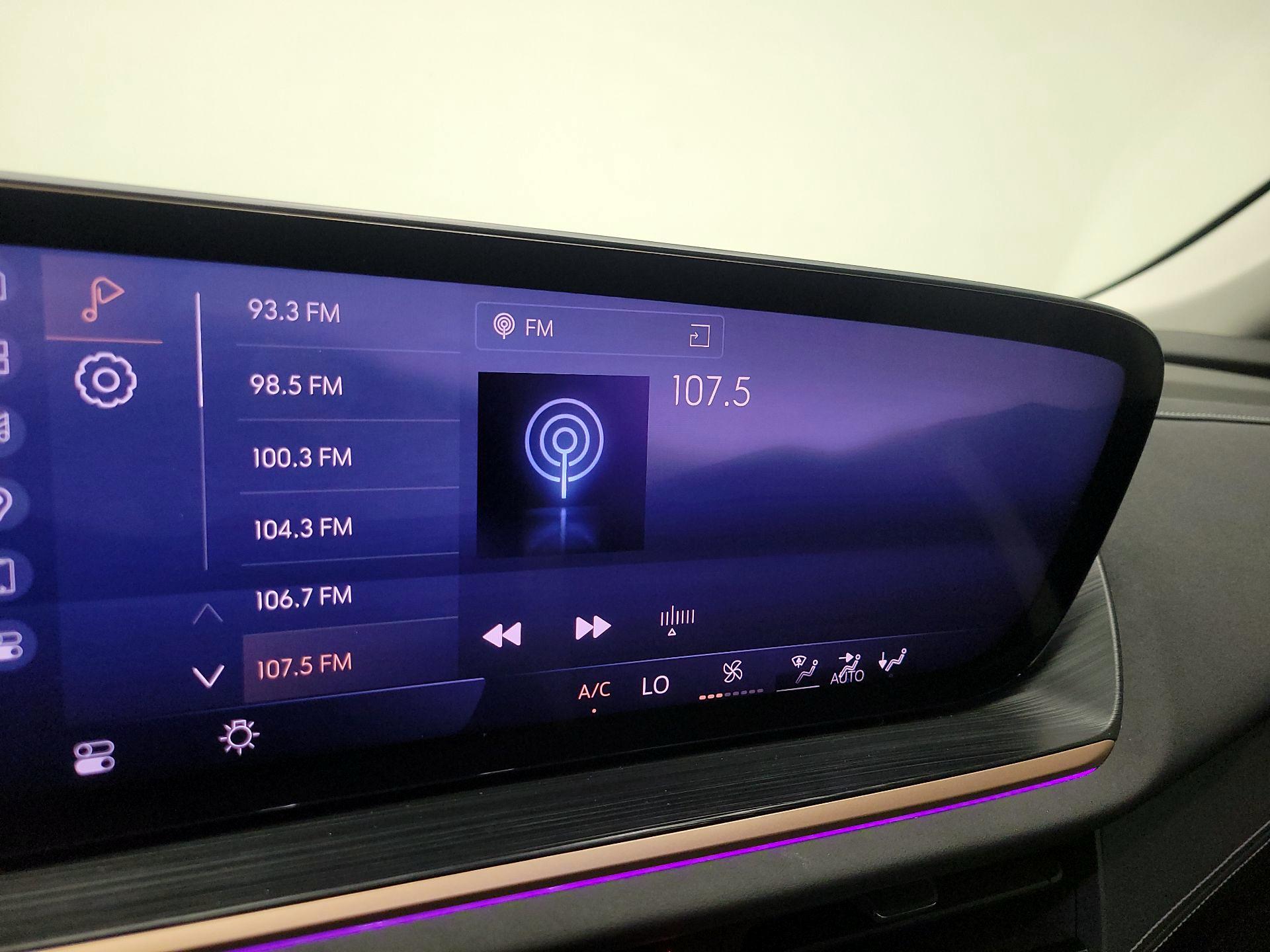 Thumbnail: 2025 Buick Envision - 16