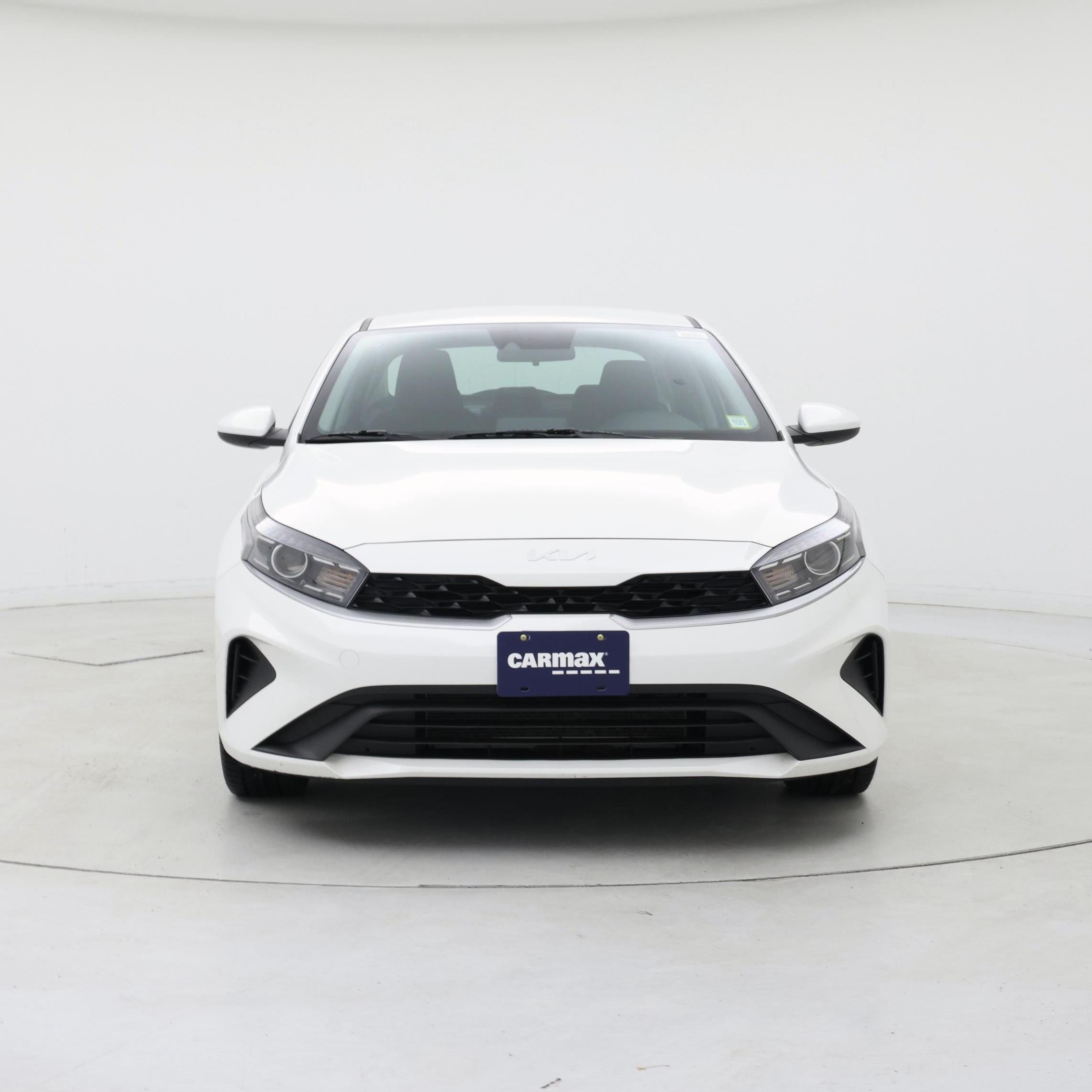 Thumbnail: 2023 Kia Forte - 5