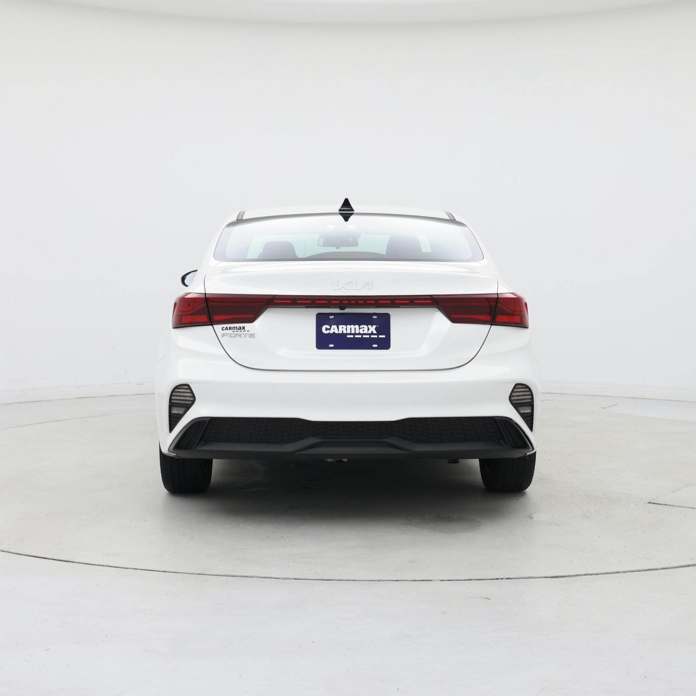 Thumbnail: 2023 Kia Forte - 6