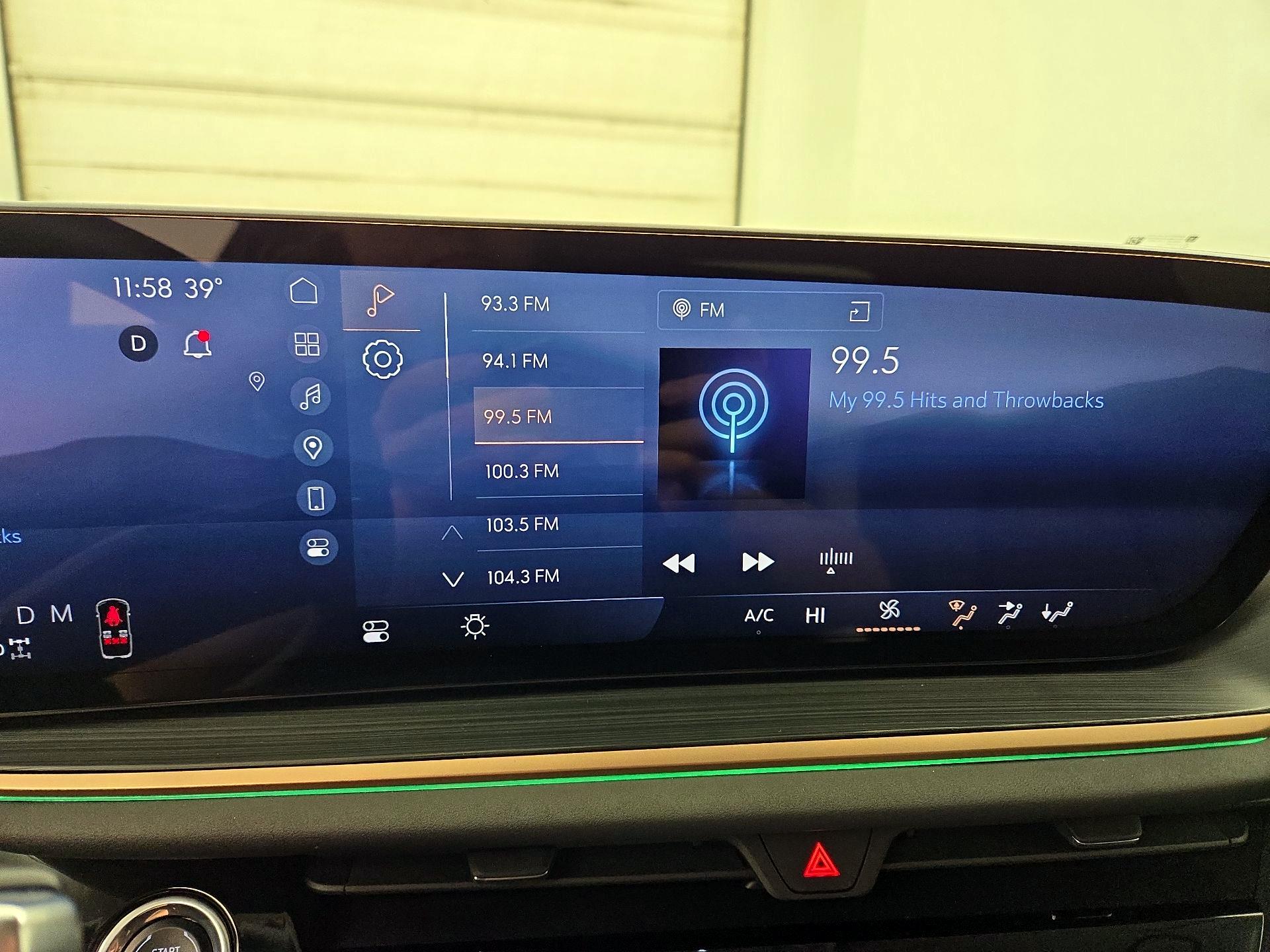 Thumbnail: 2025 Buick Envision - 15