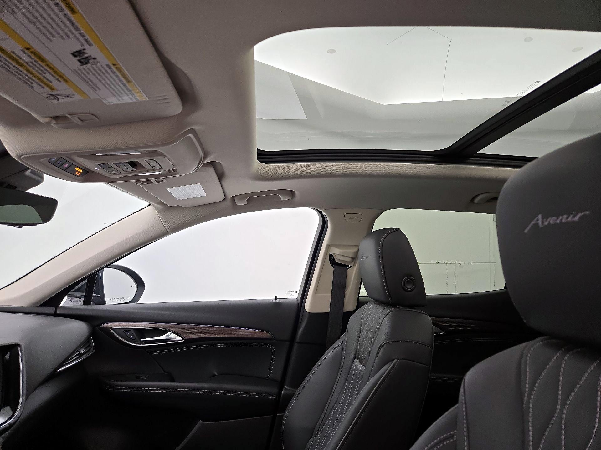 Thumbnail: 2023 Buick Envision - 20