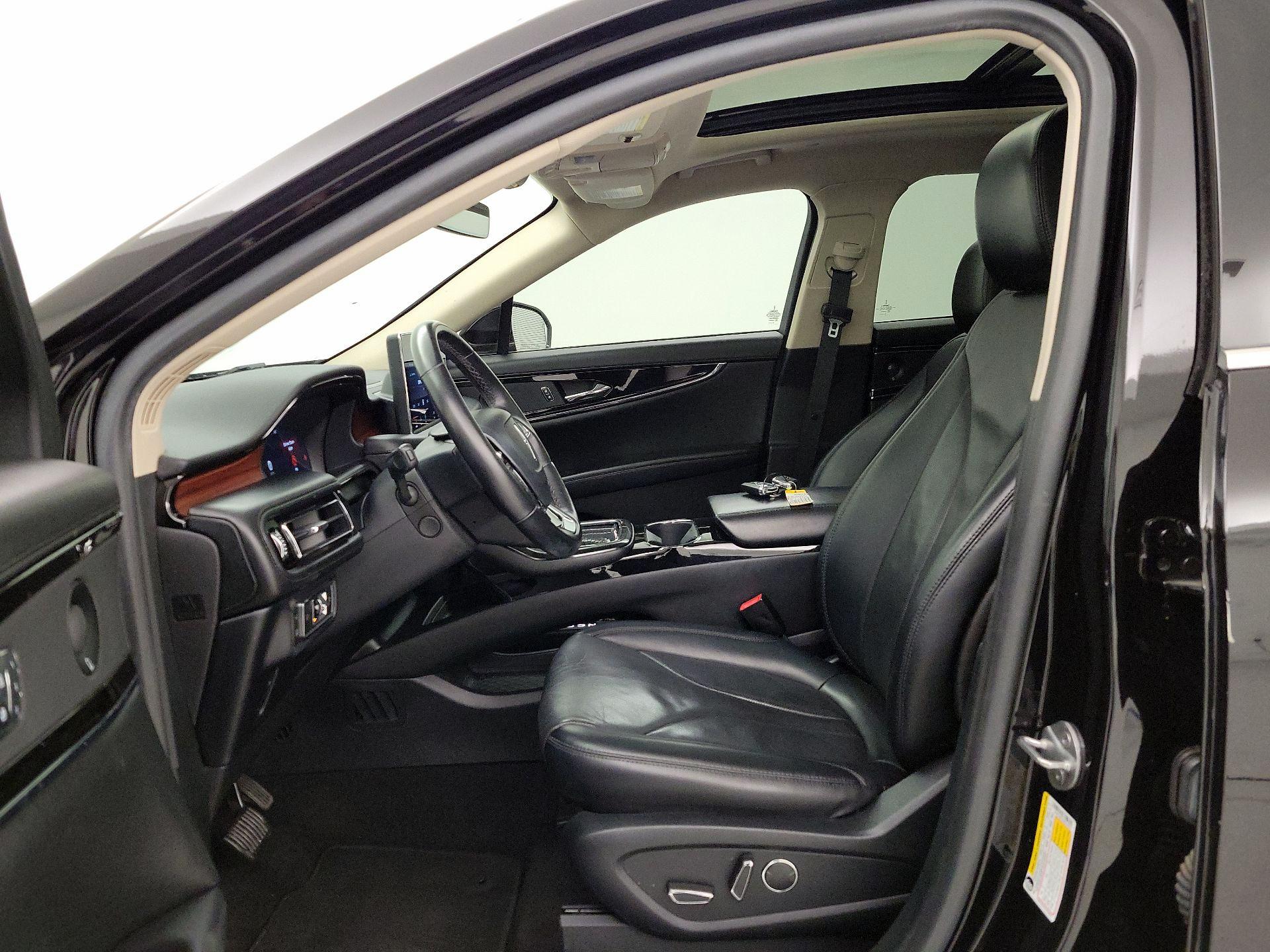 Thumbnail: 2021 Lincoln Nautilus - 11