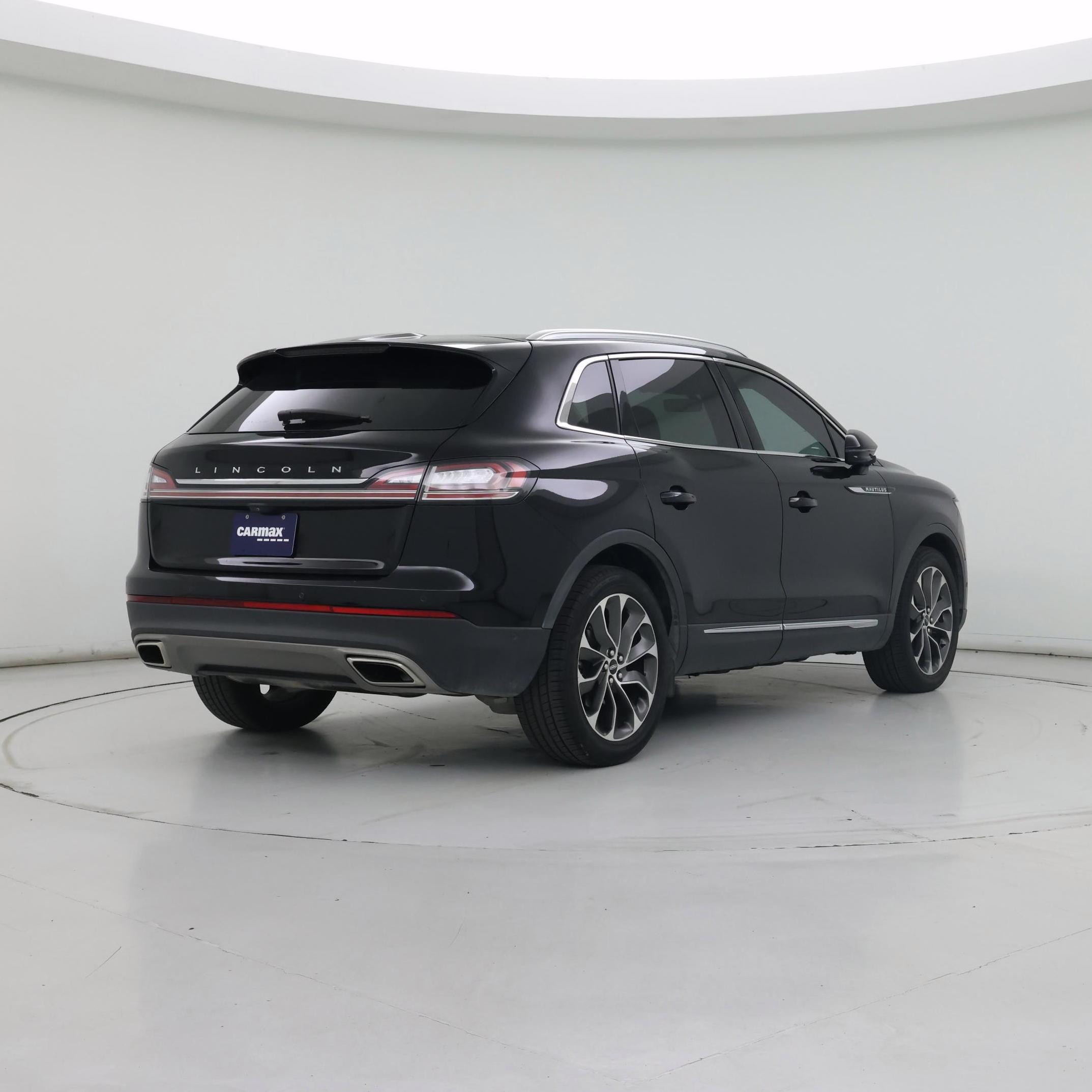 Thumbnail: 2021 Lincoln Nautilus - 8