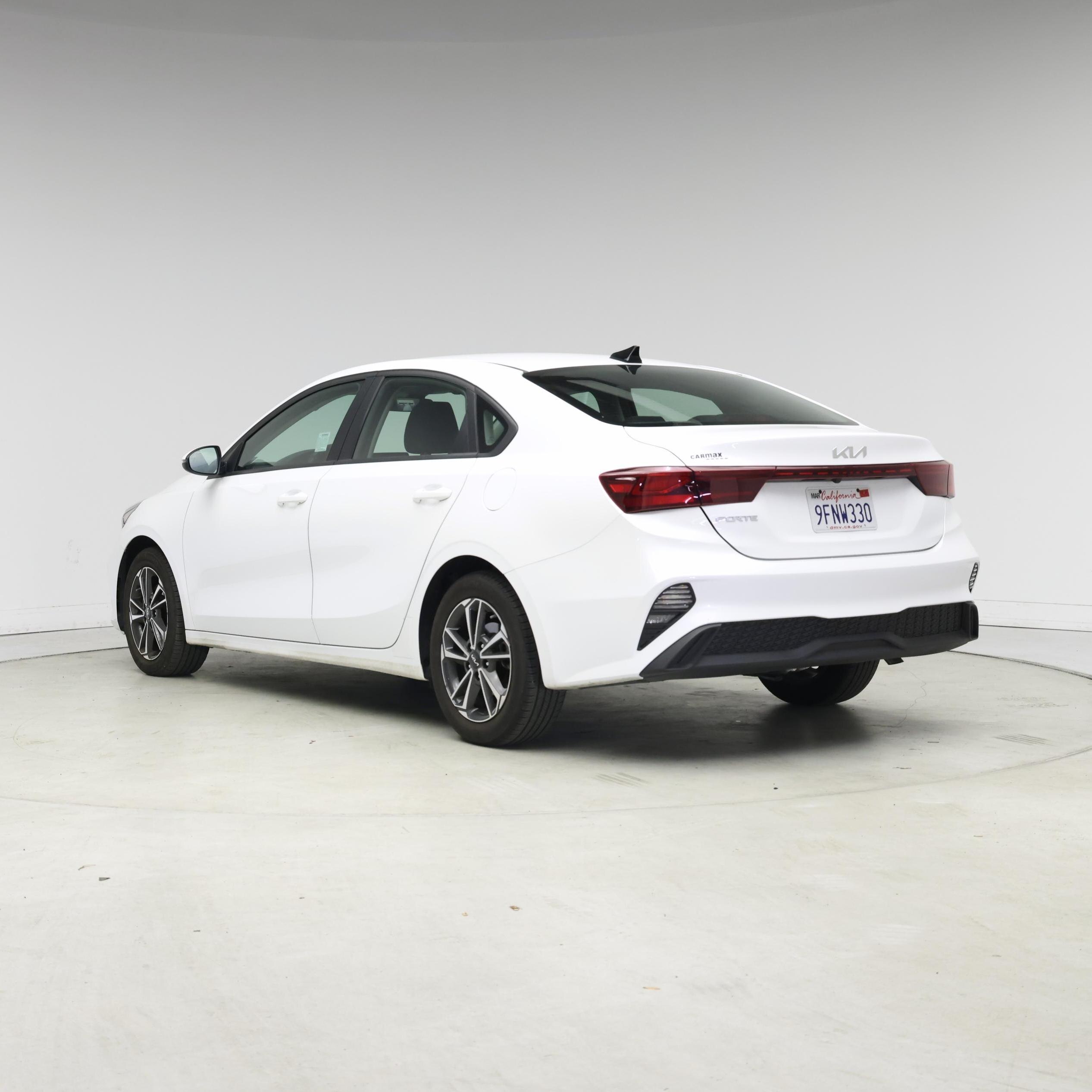 Thumbnail: 2023 Kia Forte - 2