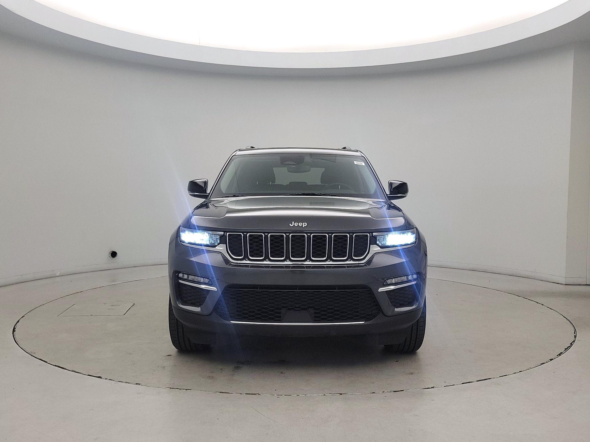 Thumbnail: 2022 Jeep Grand Cherokee - 2