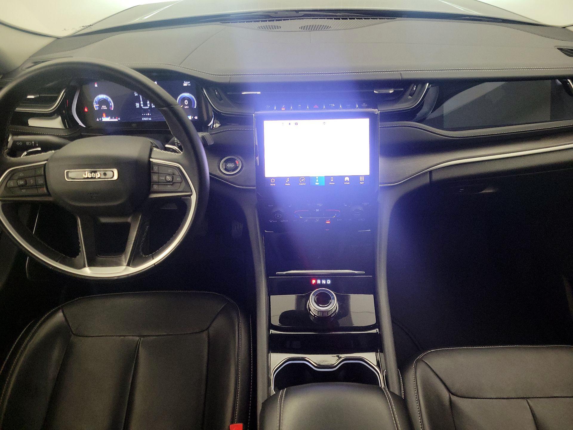 Thumbnail: 2022 Jeep Grand Cherokee - 8