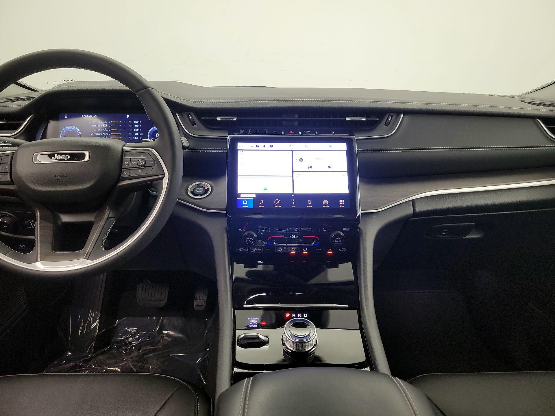 Thumbnail: 2023 Jeep Grand Cherokee - 9