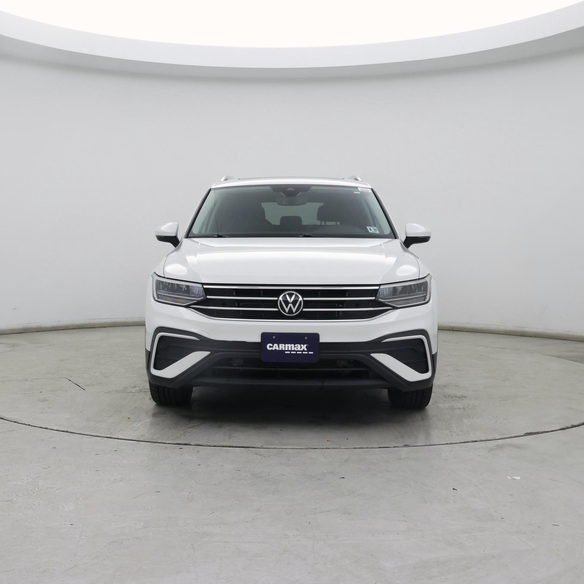 Thumbnail: 2022 Volkswagen Tiguan - 5