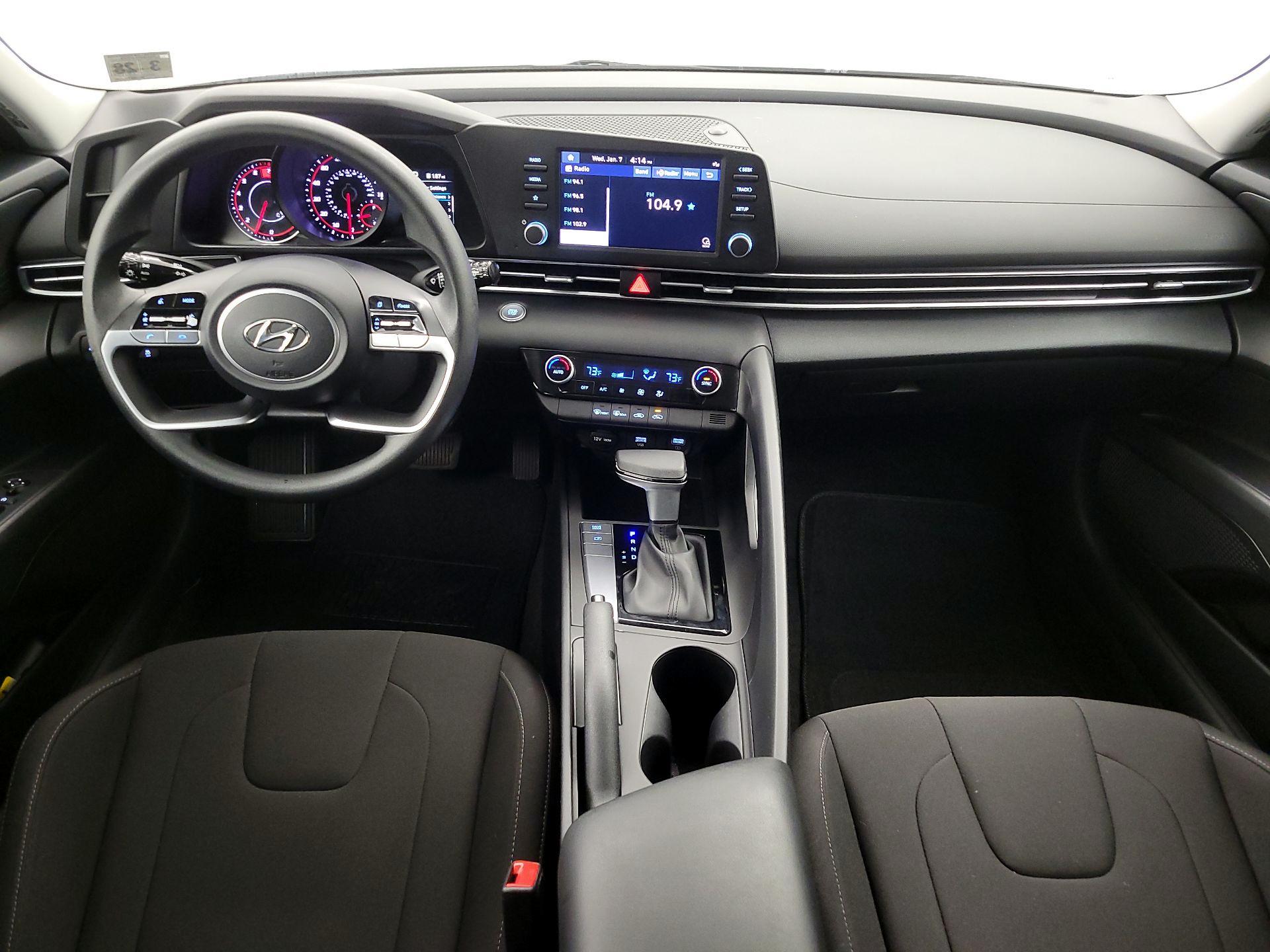 Thumbnail: 2023 Hyundai Elantra - 9