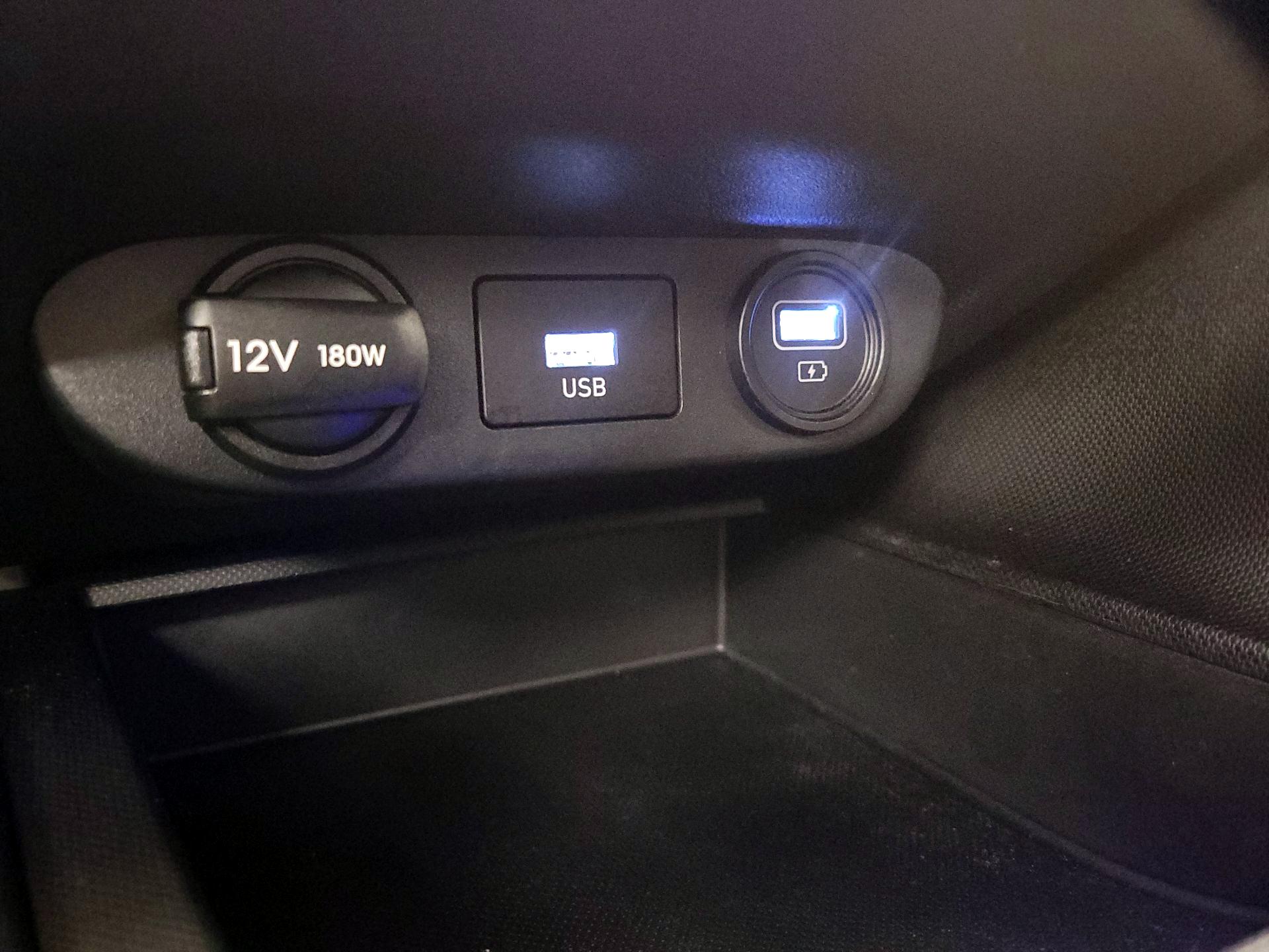 Thumbnail: 2023 Hyundai Elantra - 18