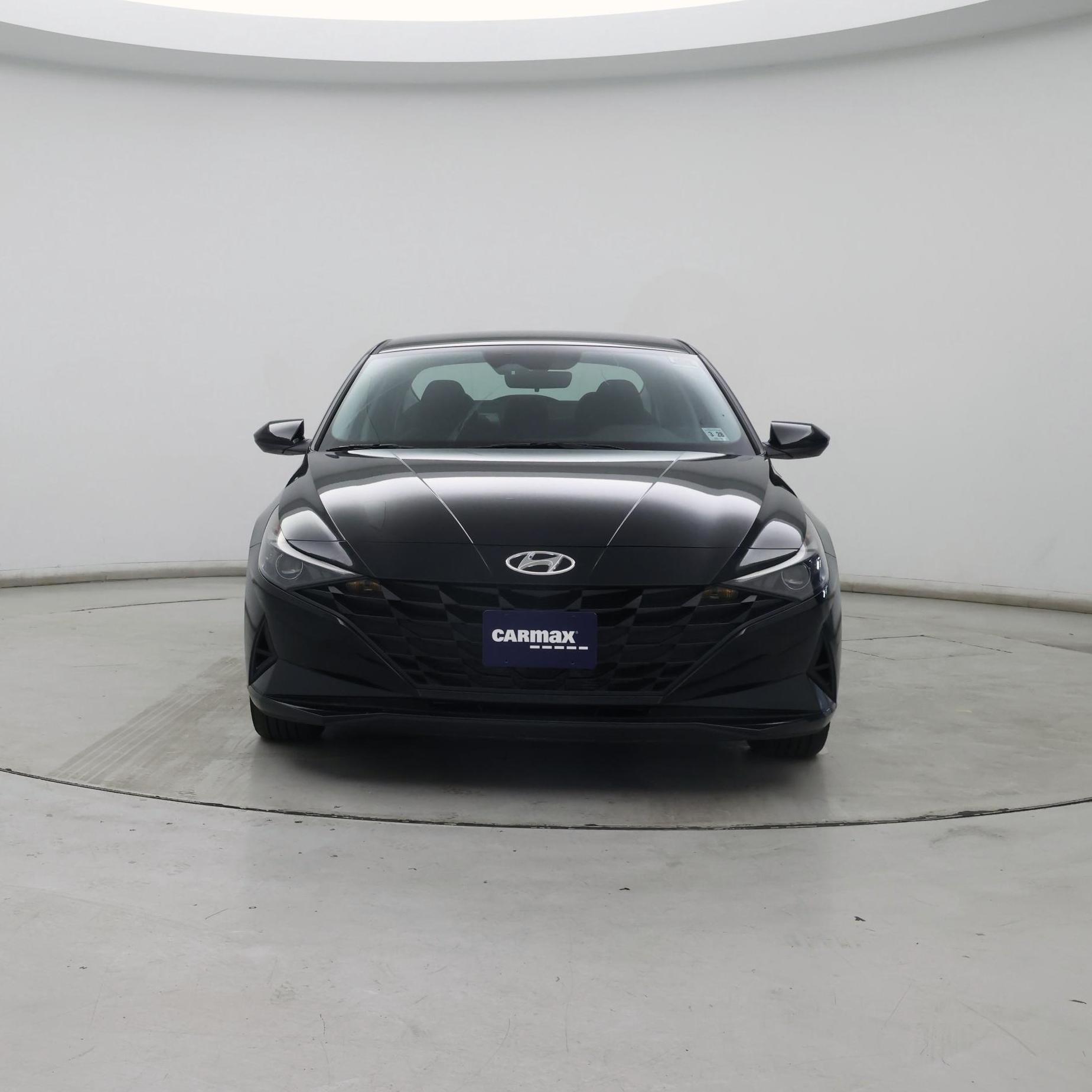 Thumbnail: 2023 Hyundai Elantra - 5