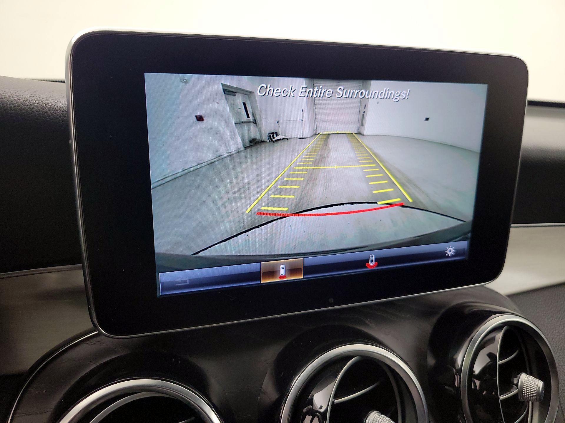 Thumbnail: 2019 Mercedes-Benz GLC - 15