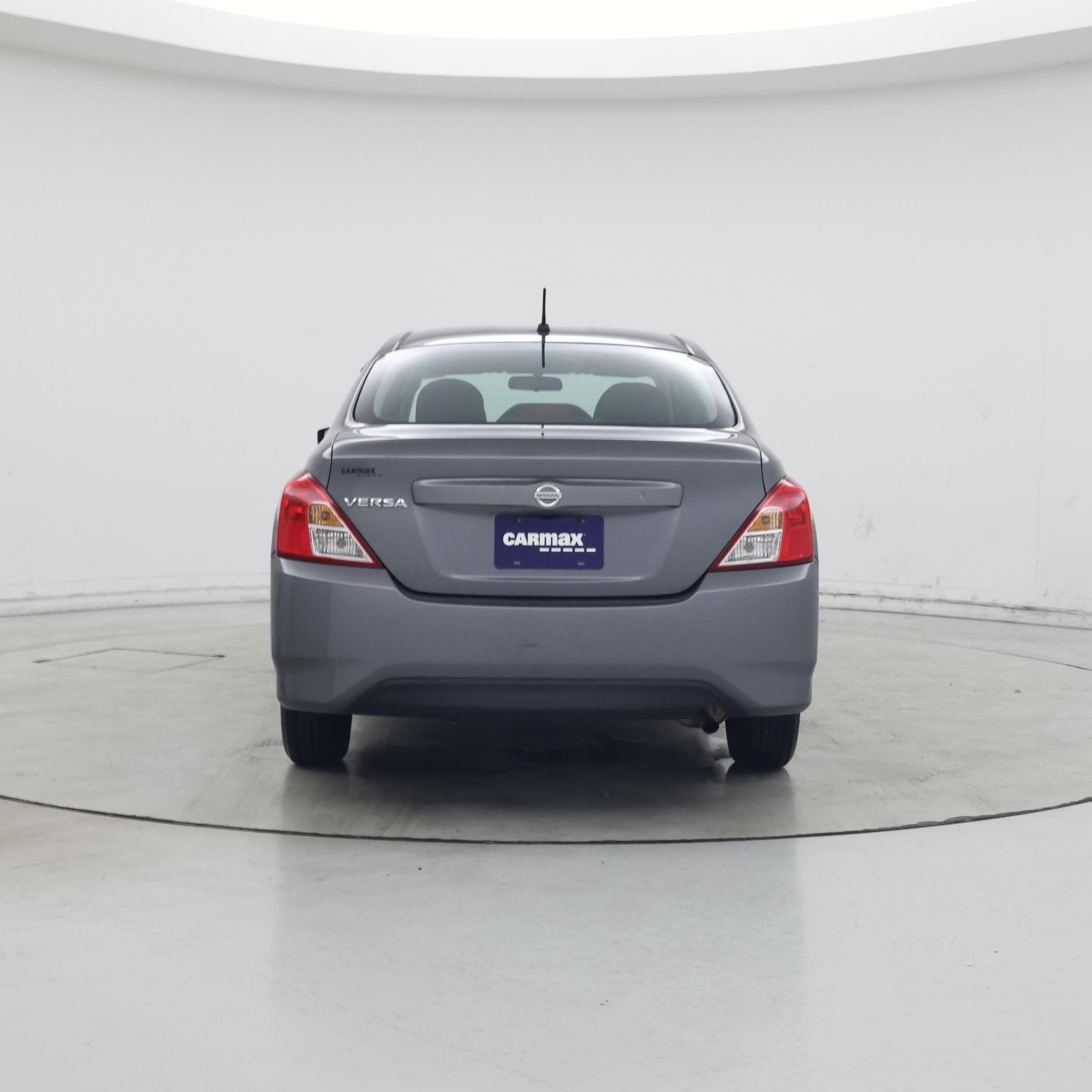 Thumbnail: 2017 Nissan Versa - 6