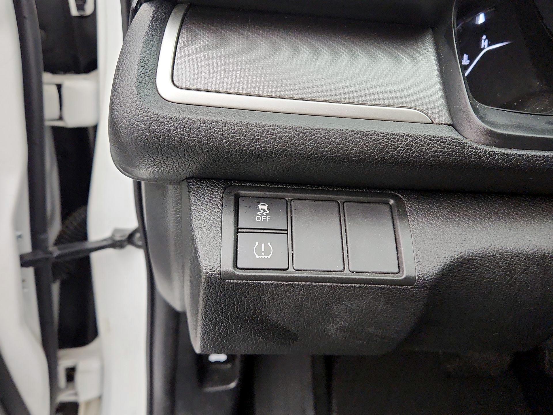 Thumbnail: 2016 Honda Civic - 13