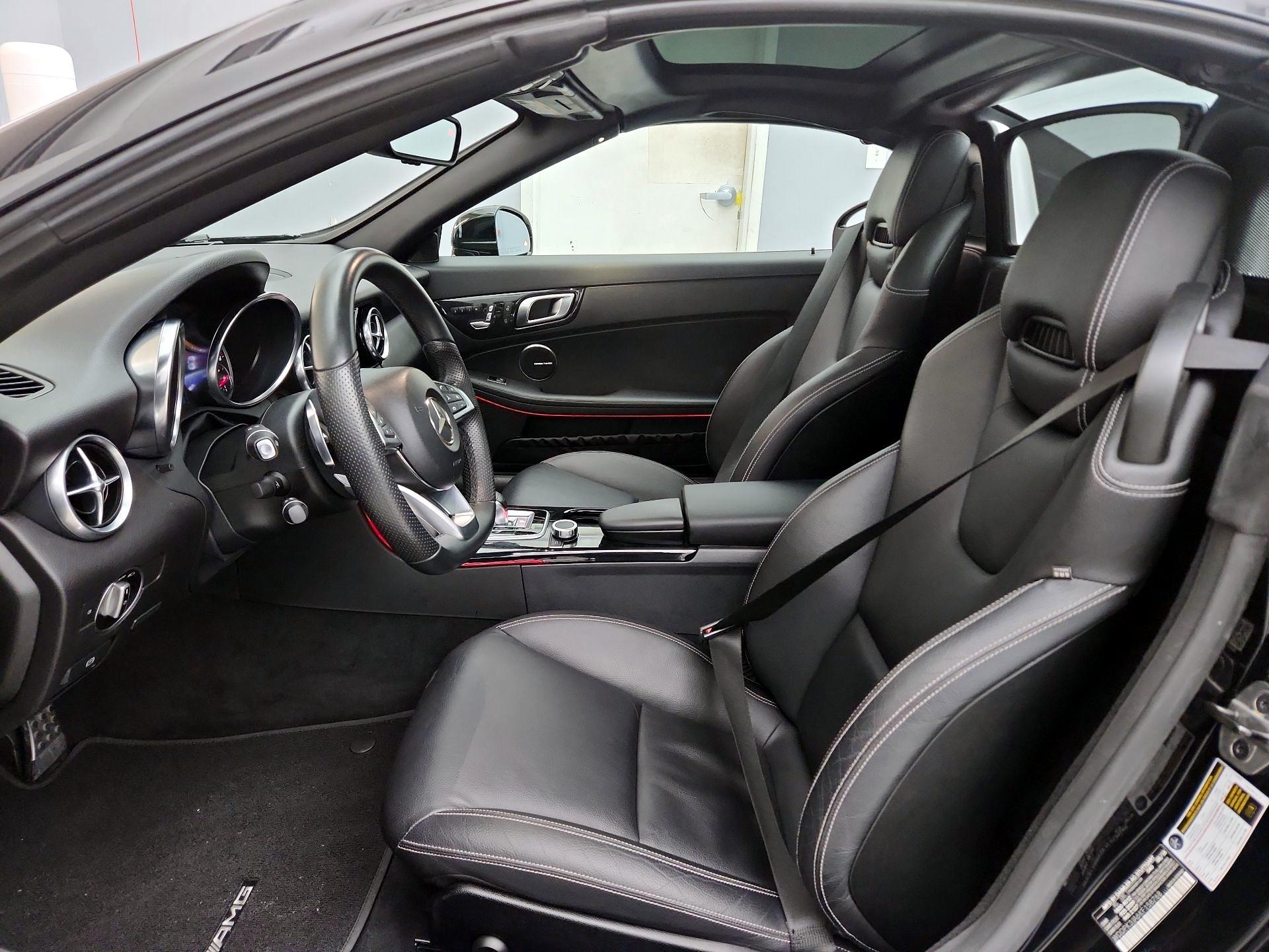 Thumbnail: 2019 Mercedes-Benz SLC - 11