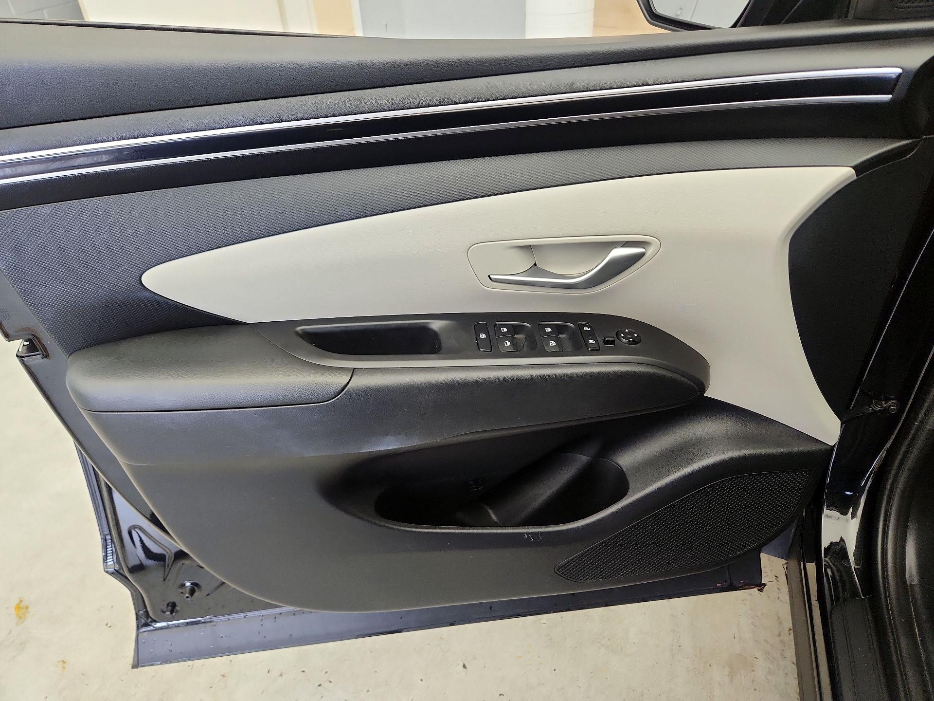 Thumbnail: 2024 Hyundai Tucson - 12