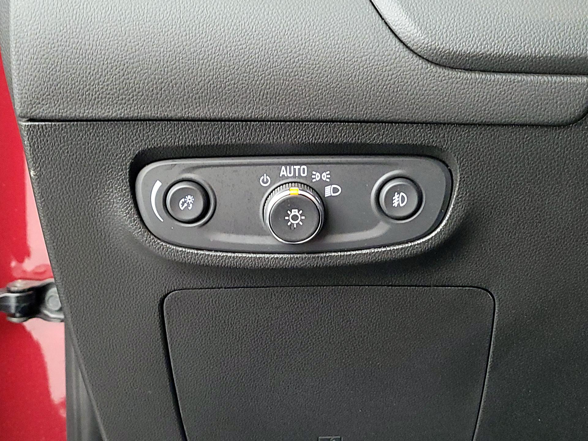 Thumbnail: 2023 Buick Encore GX - 13