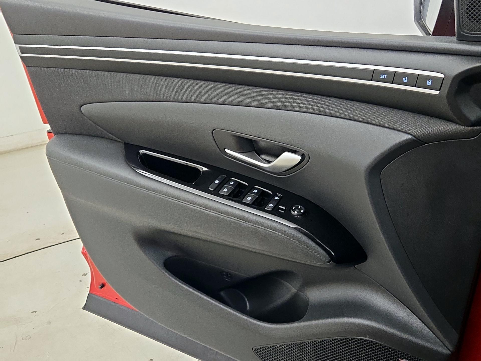 Thumbnail: 2023 Hyundai Tucson - 12