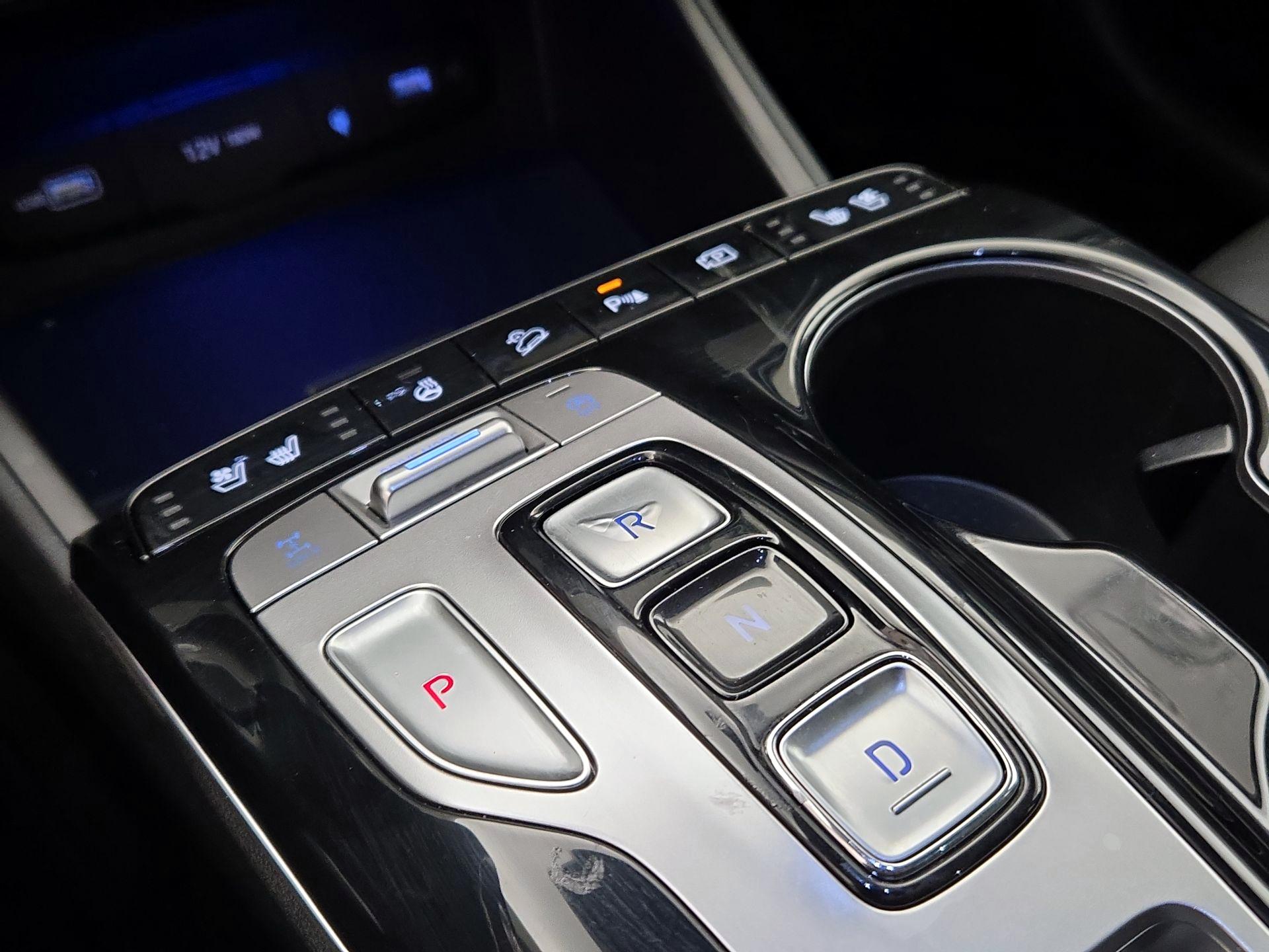 Thumbnail: 2023 Hyundai Tucson - 18