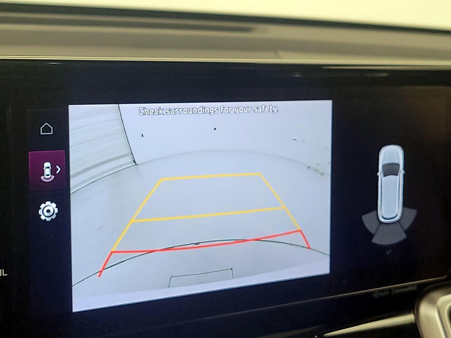 Thumbnail: 2023 Kia Sorento - 14