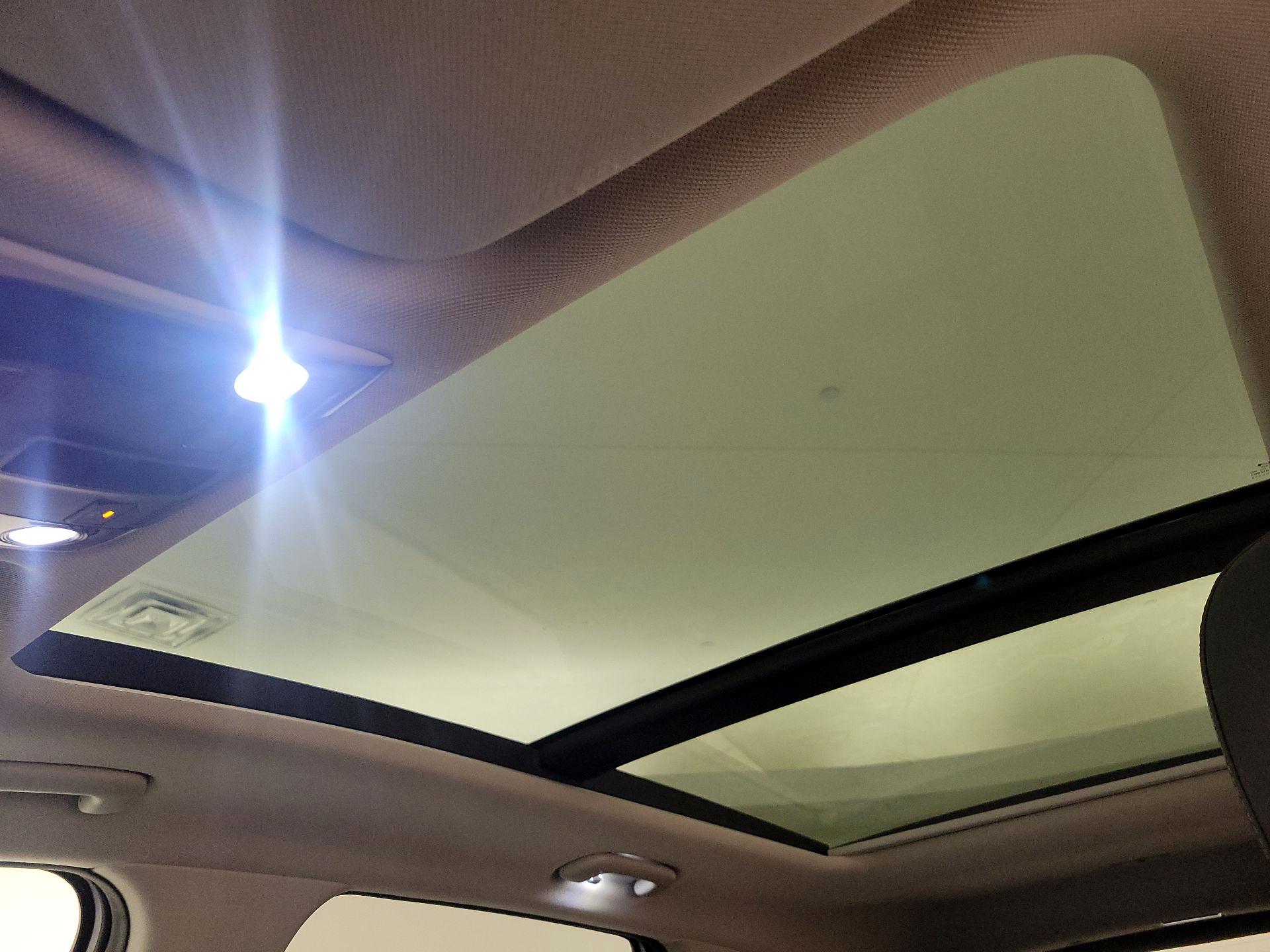 Thumbnail: 2023 Kia Sorento - 19