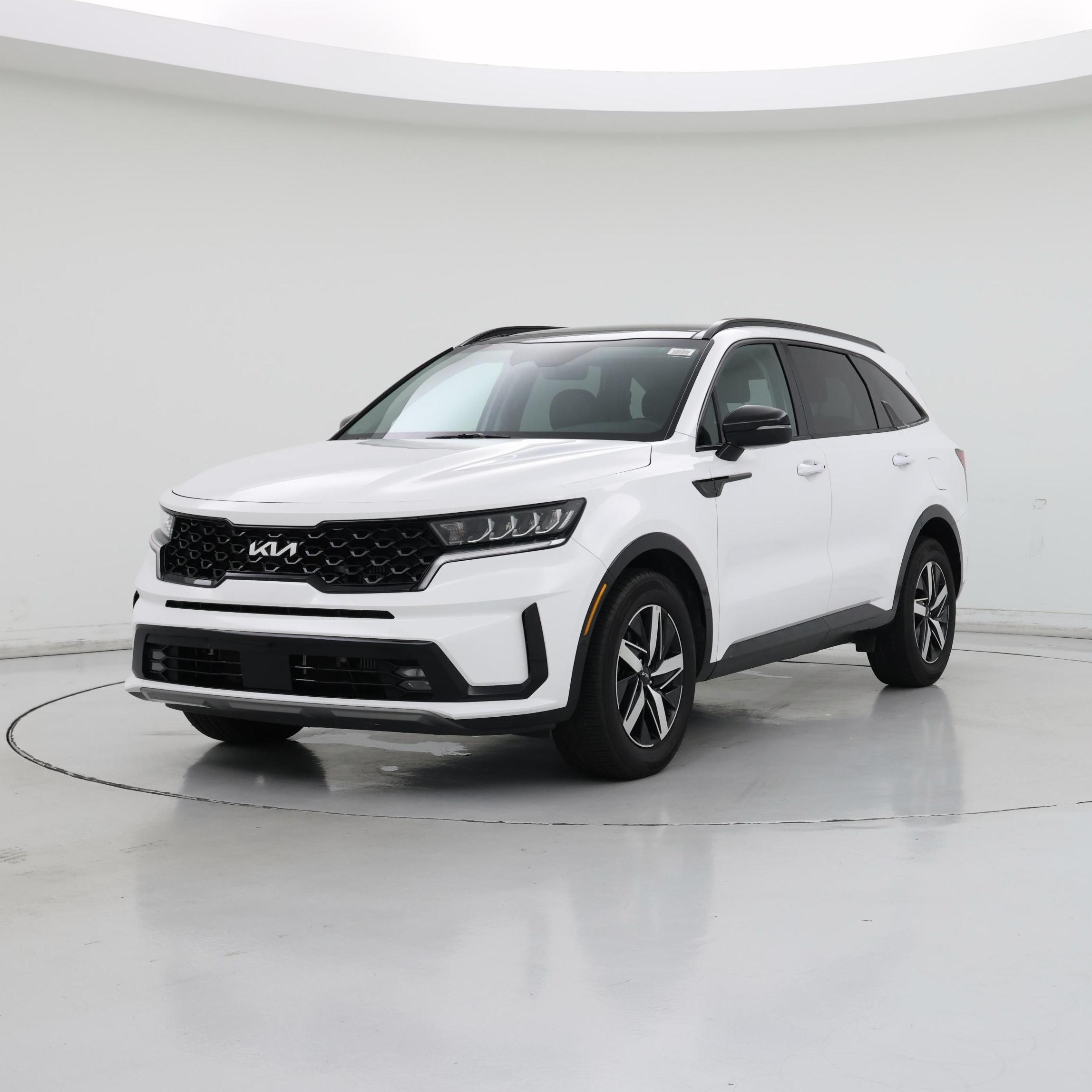 Thumbnail: 2023 Kia Sorento - 4